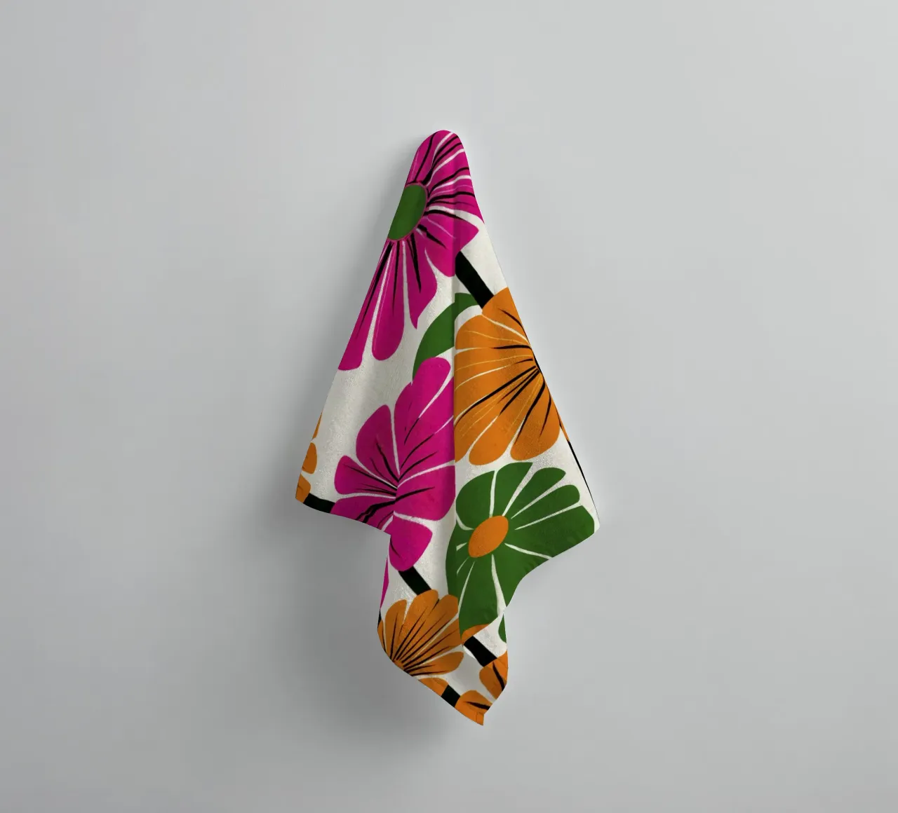 Forme botaniche astratte in un mix di colori retrò asciugamano da bagno da Modern Muse