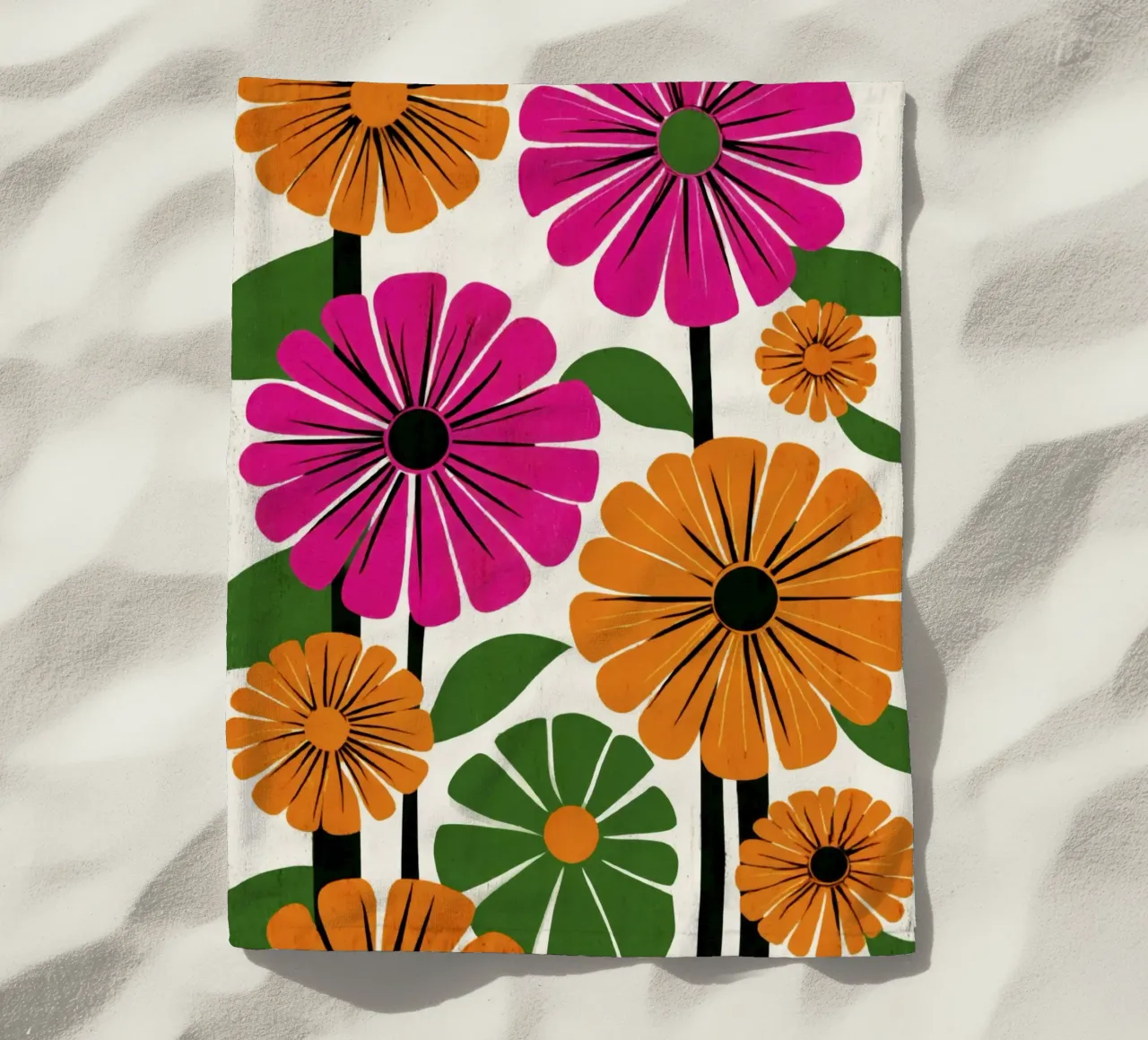 Forme botaniche astratte in un mix di colori retrò telo mare da Modern Muse