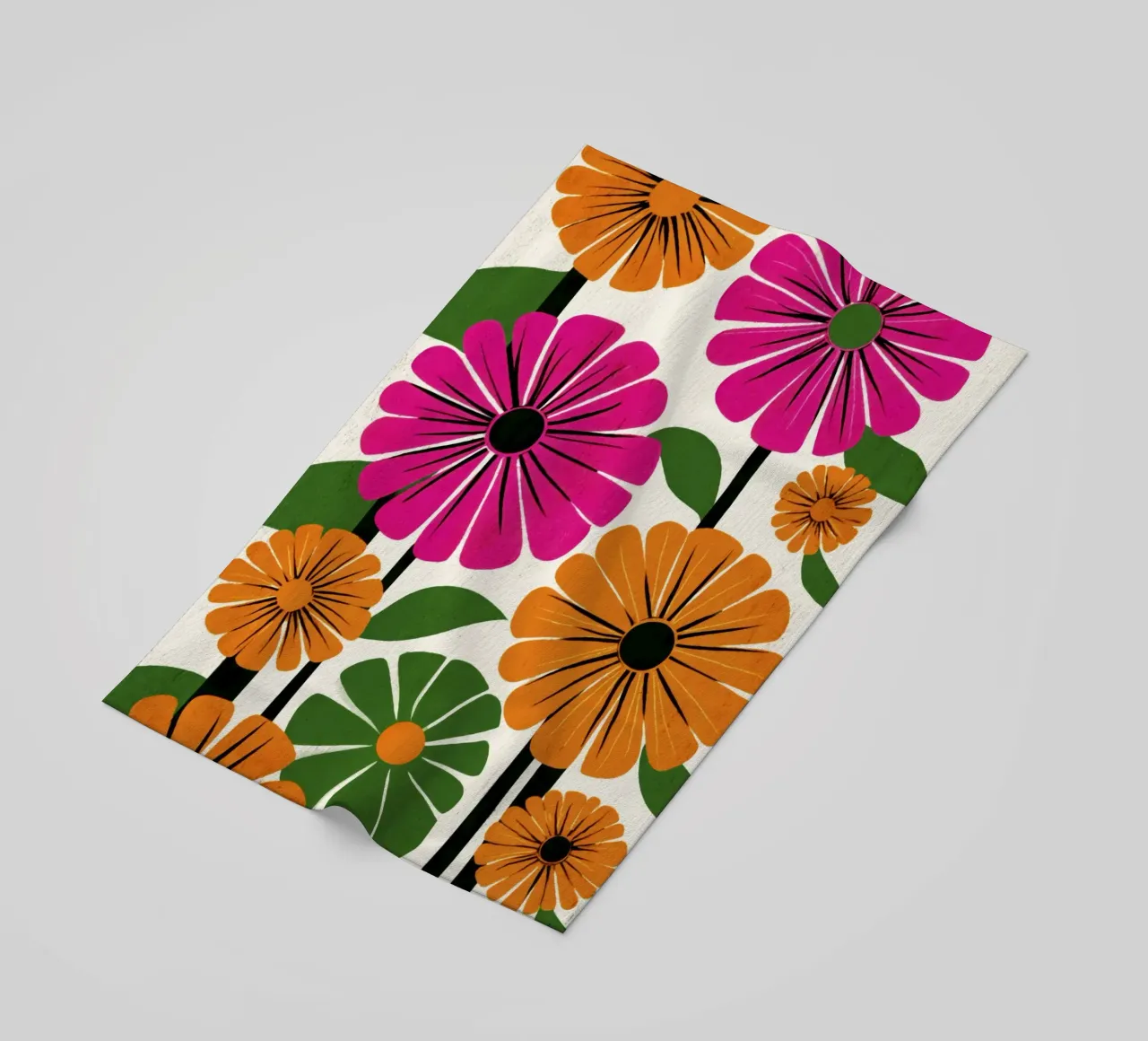 Forme botaniche astratte in un mix di colori retrò telo mare da Modern Muse