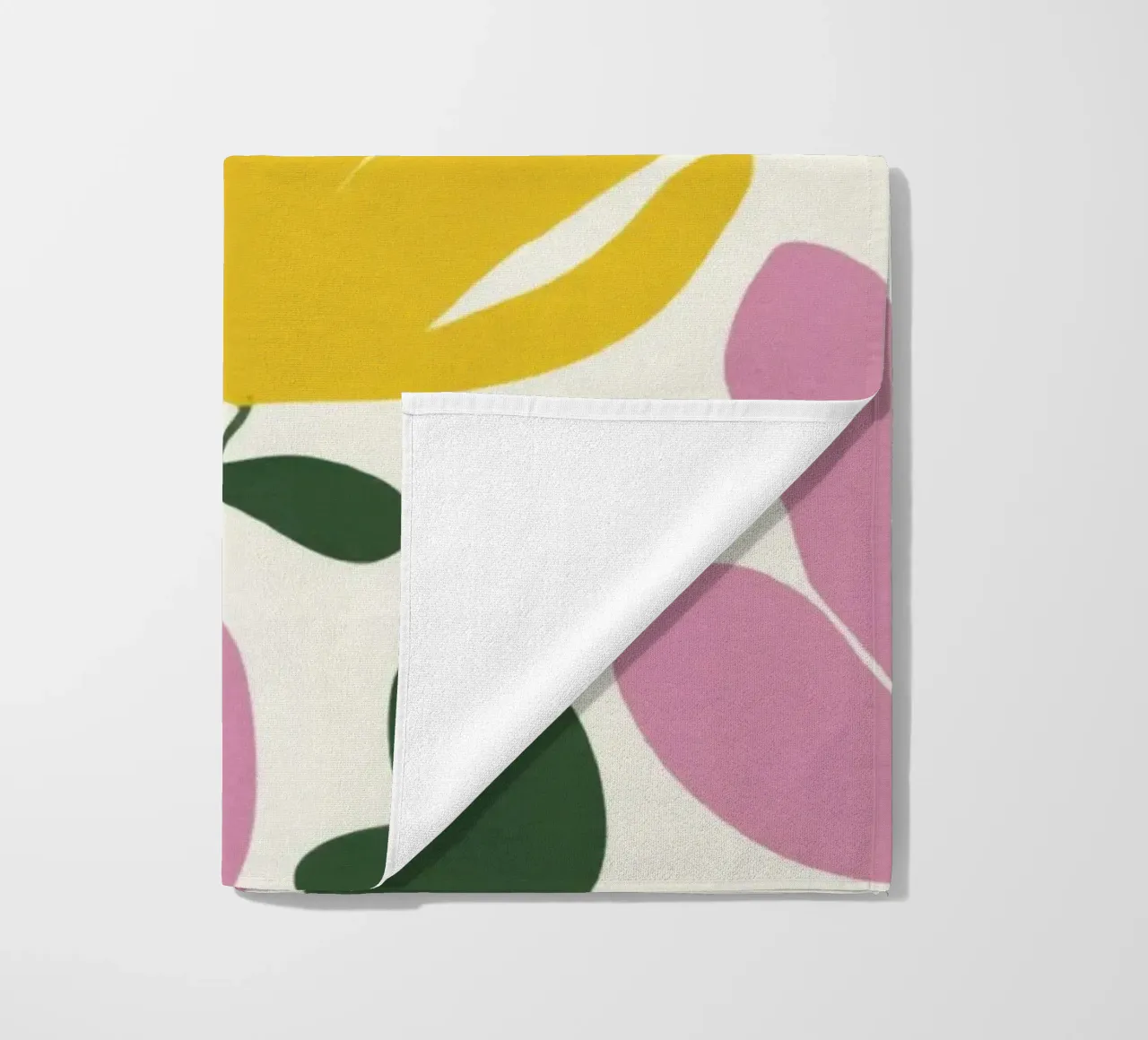 Forme botaniche astratte di fiori primaverili in un mix di colori retrò telo mare da Modern Muse