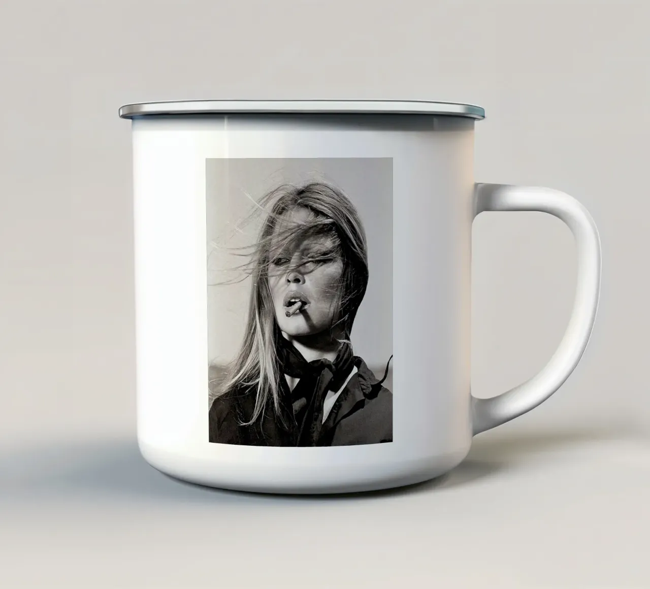 Bella ragazza tazza in smalto da Alex happy shop