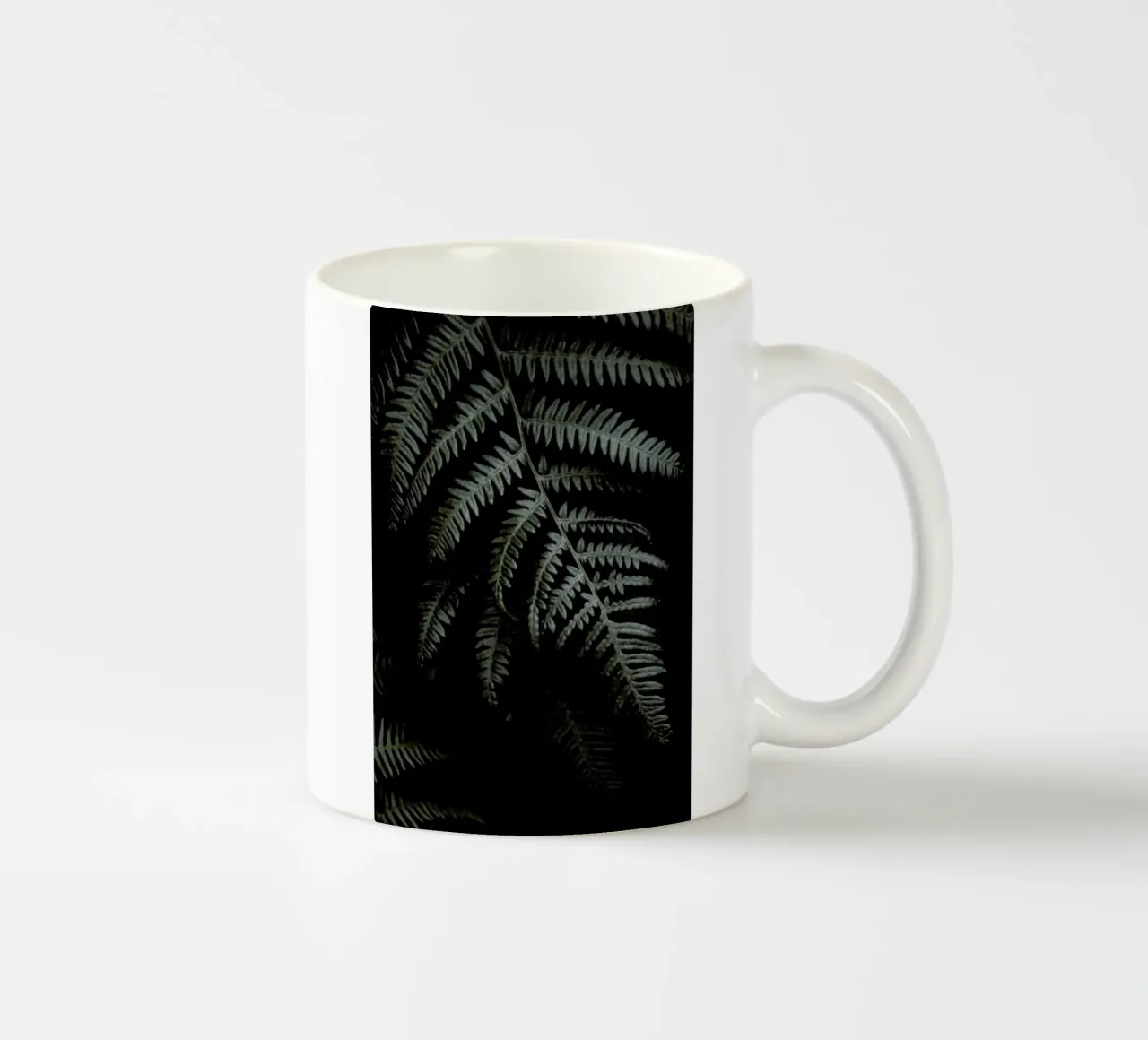 Dark Forests Fern tazza in ceramica da Studio Nahili