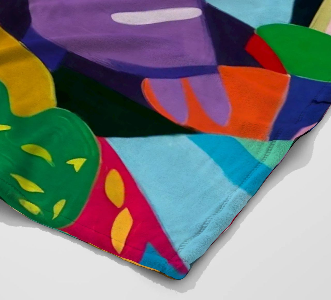 Speelse abstracte caleidoscoop fleecedeken van Monarco Virtuoso