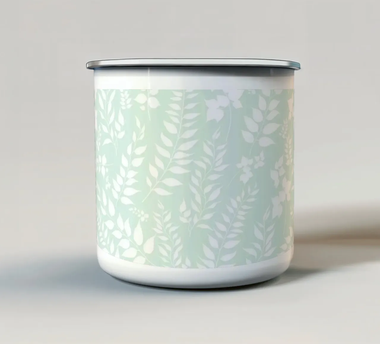 Greenery Botanische print Salie en wit emaille mok van SilverPegasus