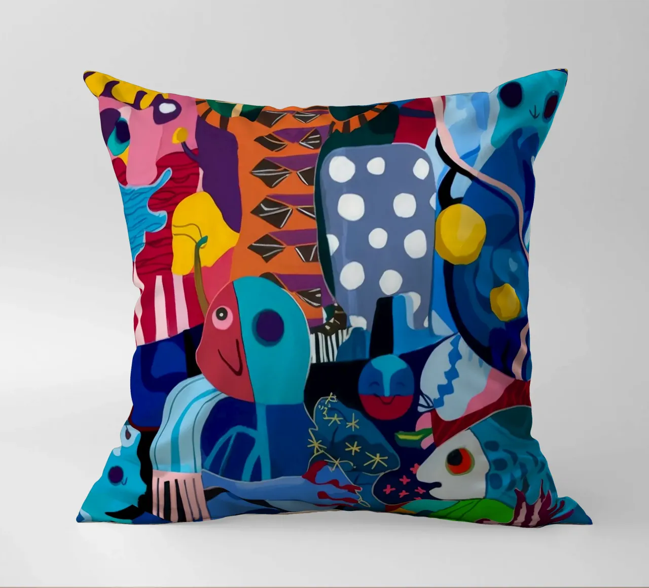 Dynamic Patterned Symphony decorative cushion by Monarco Virtuoso