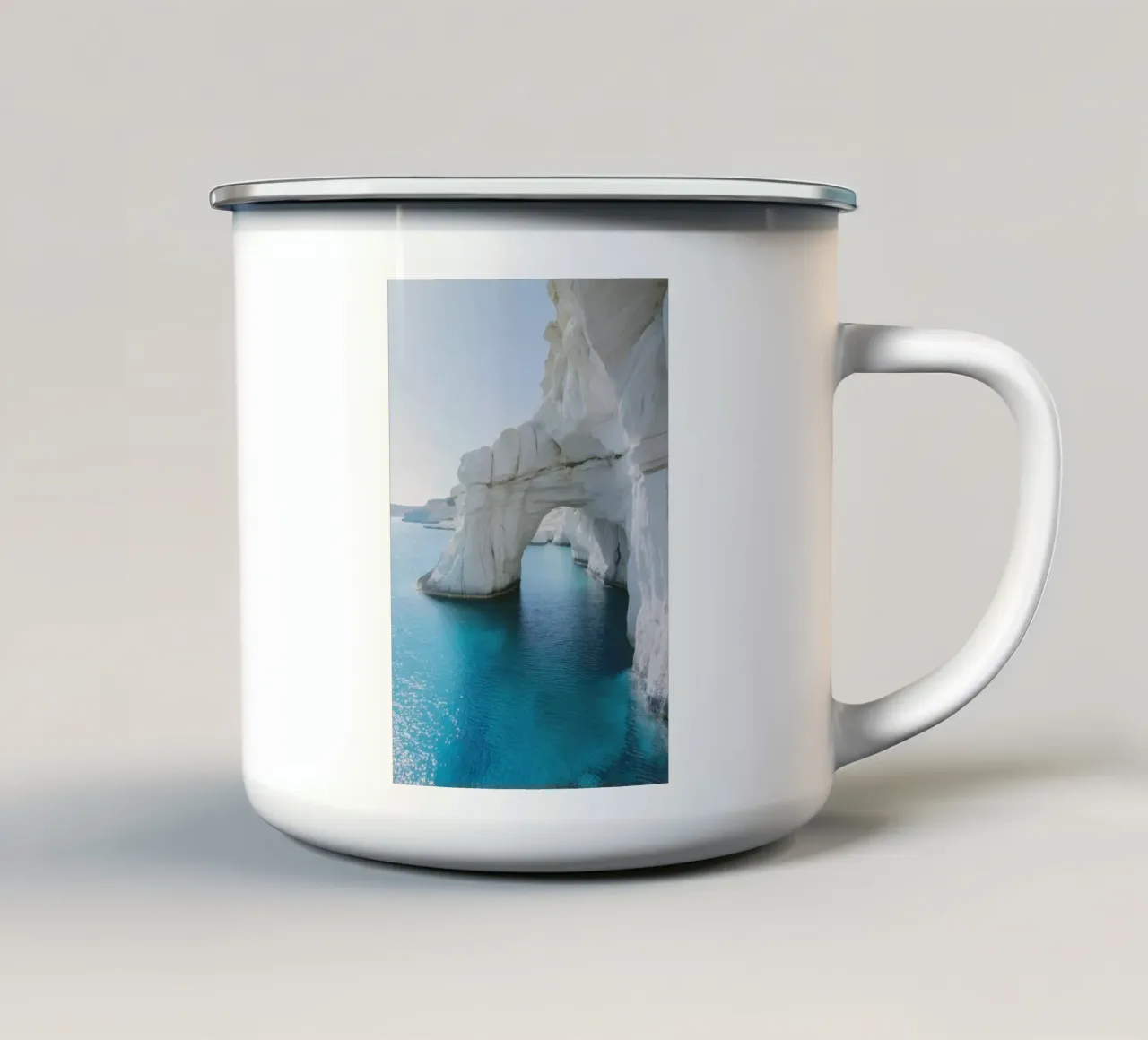 Arche rocheuse côtière mug en émail de Indigo Tides Art