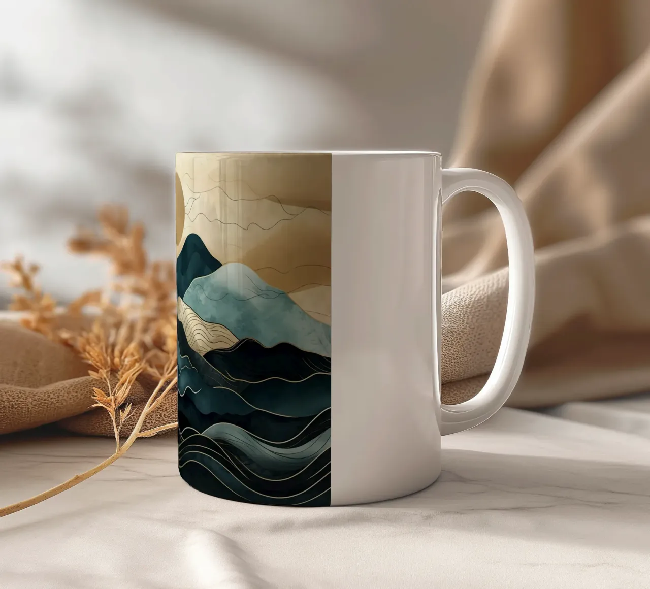 Paesaggio astratto in blu e oro tazza in ceramica da Imagine