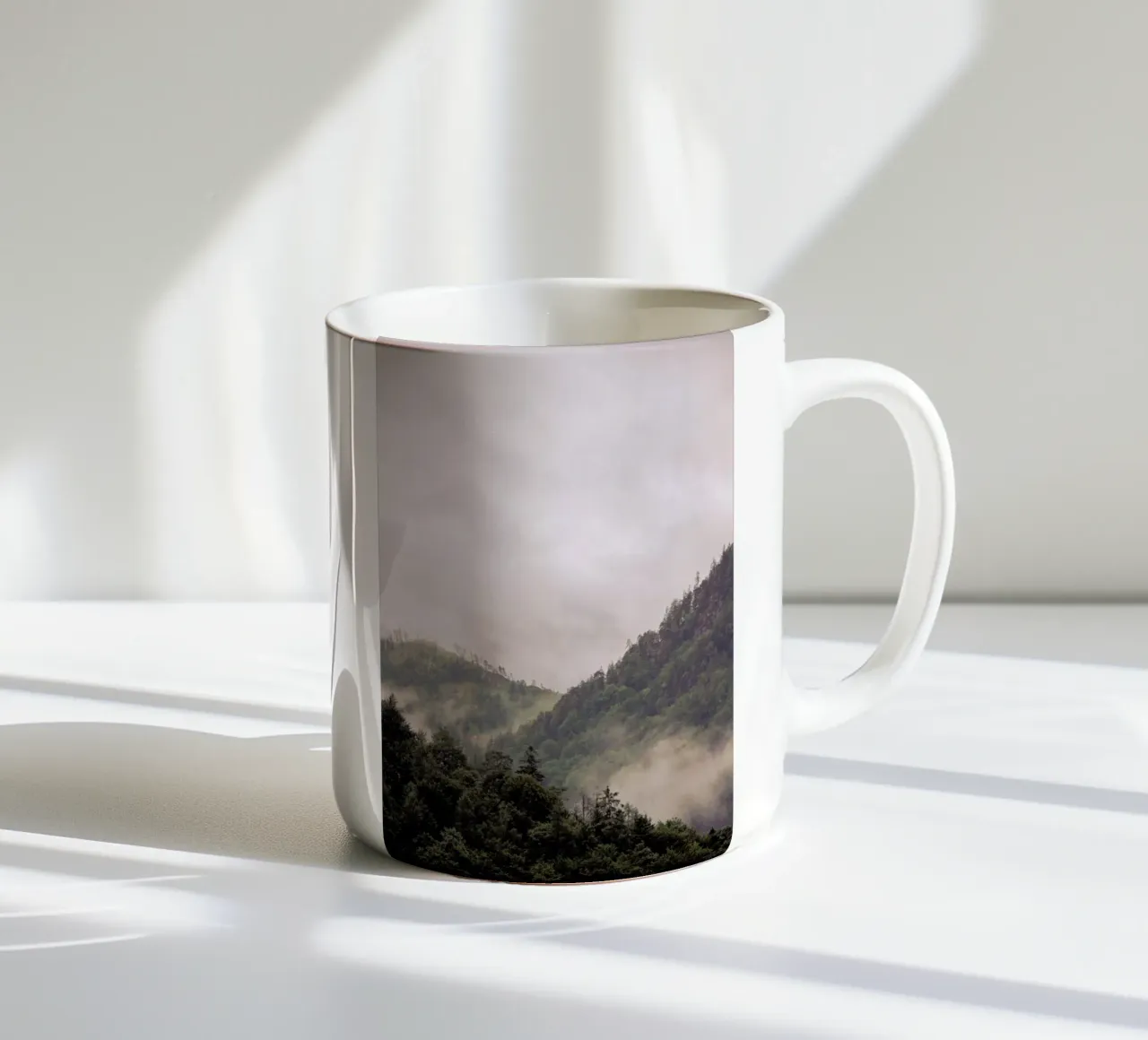 Misty Moody Woods tazza in ceramica da Studio Nahili