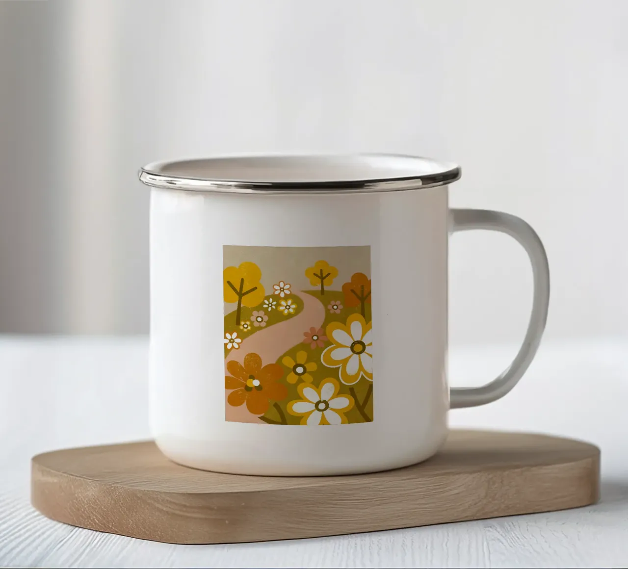 Giardino fiorito retrò pop tazza in smalto da THE LATEST SHOP