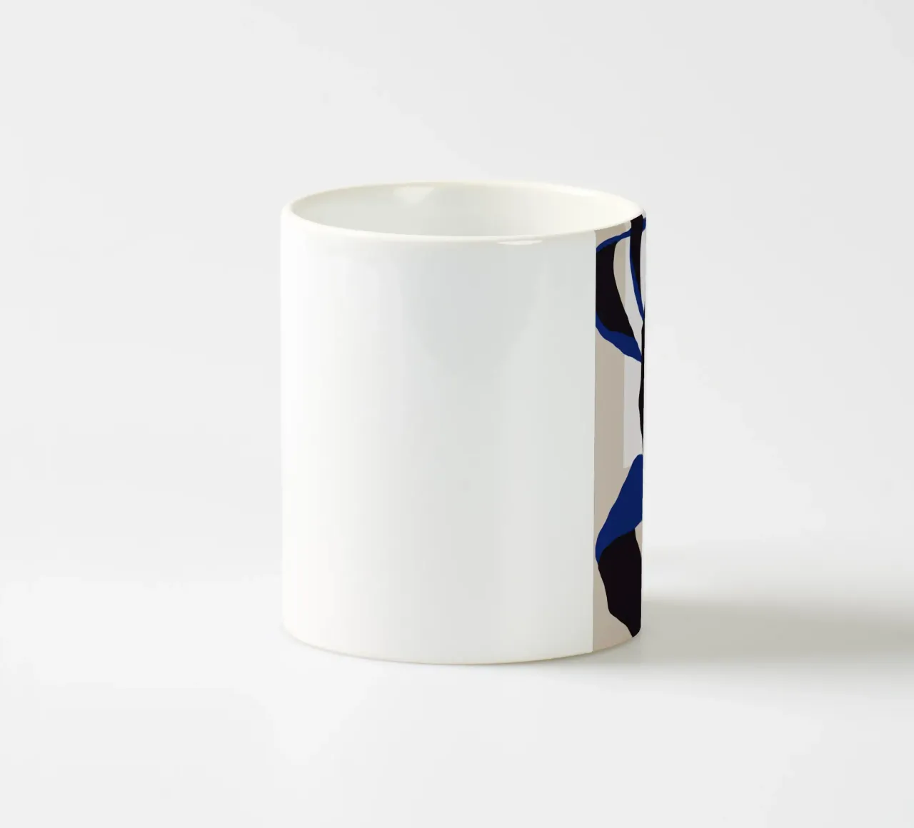 Pianta nera 02 tazza in ceramica da Little Dean