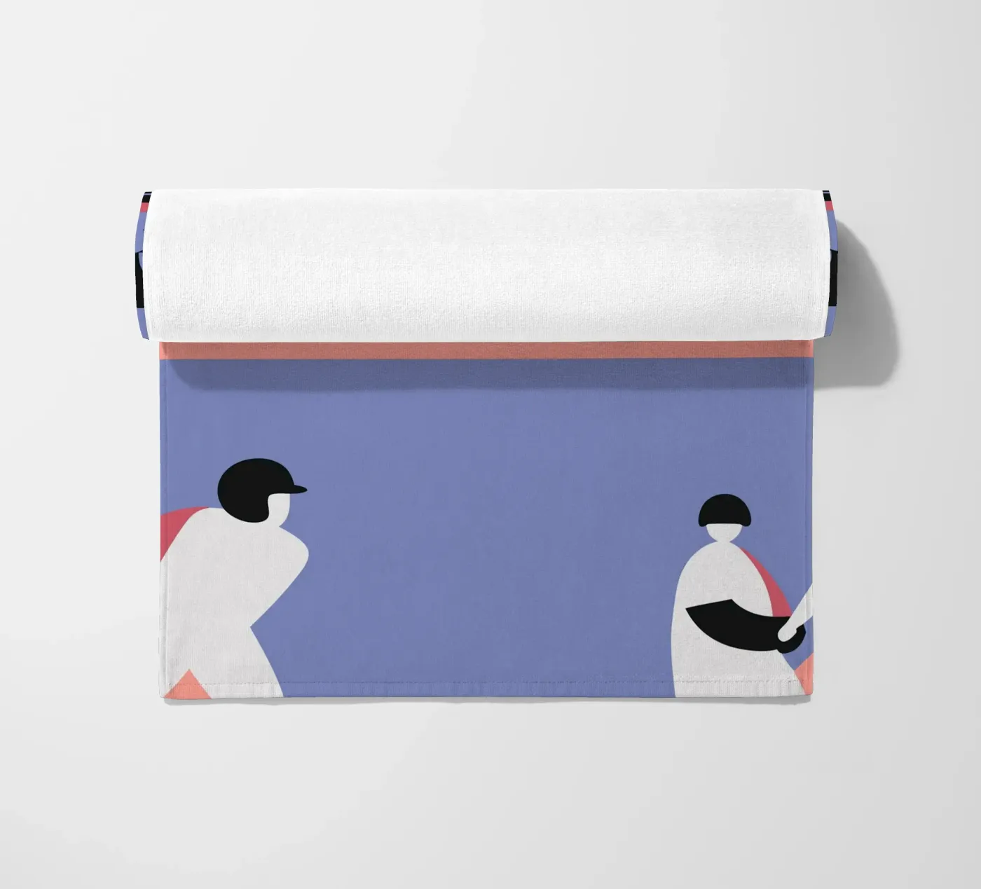 Baseball spielen Strandtuch von LOOK DIFFERENT