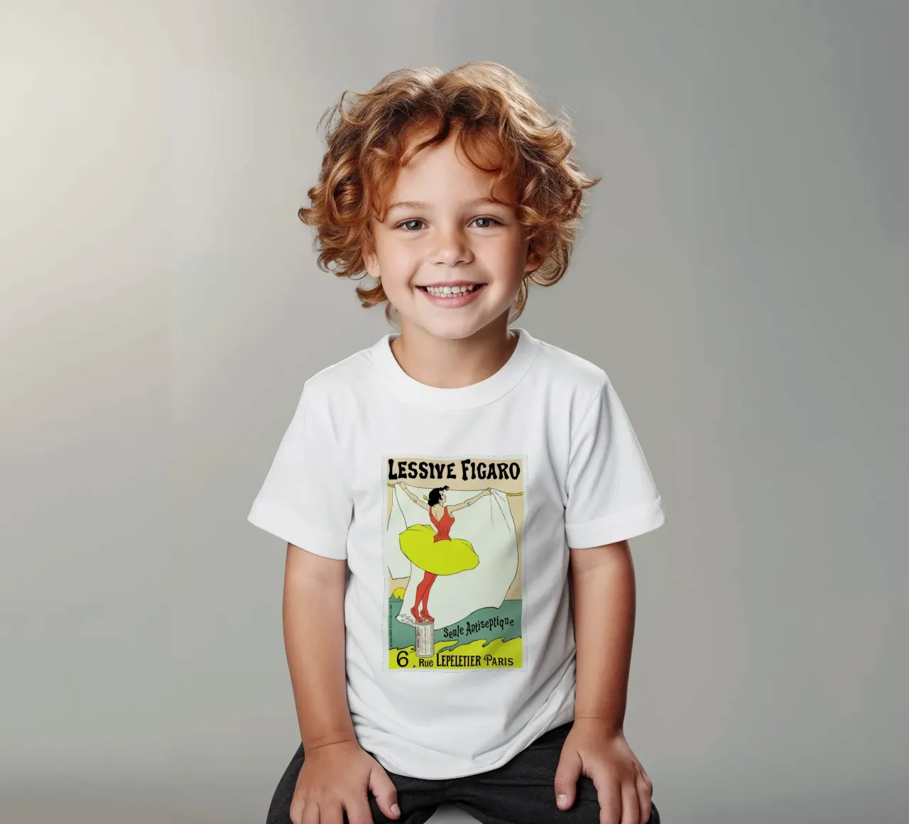 Lessive Figaro - Seule Antiseptique kids t-shirt by ARTOTHEK