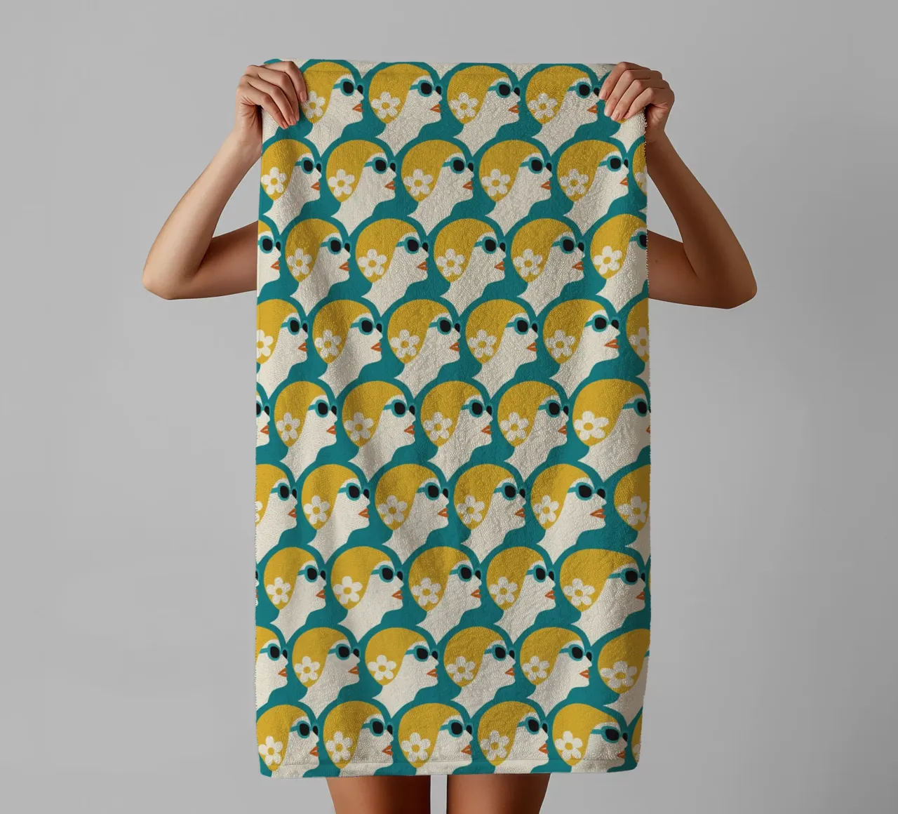 Nageuse en mer Style Pop Art Femme rétro en bonnet de bain Sarcelle Or serviette de bain de Pemilyland