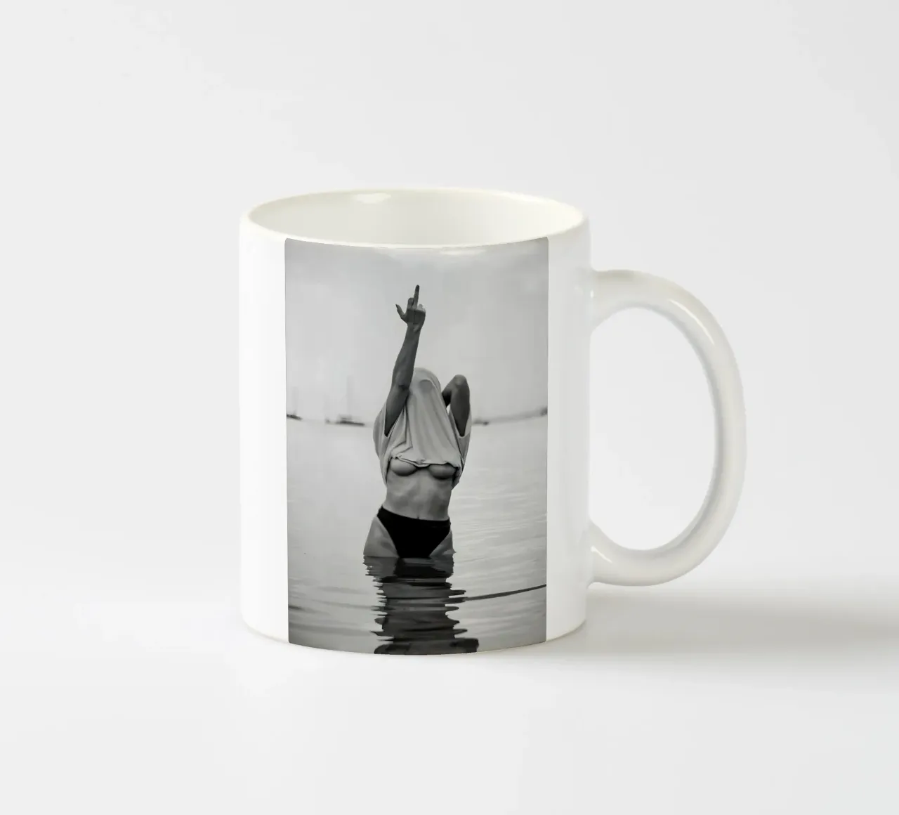 Dito medio tazza in ceramica da Takeme