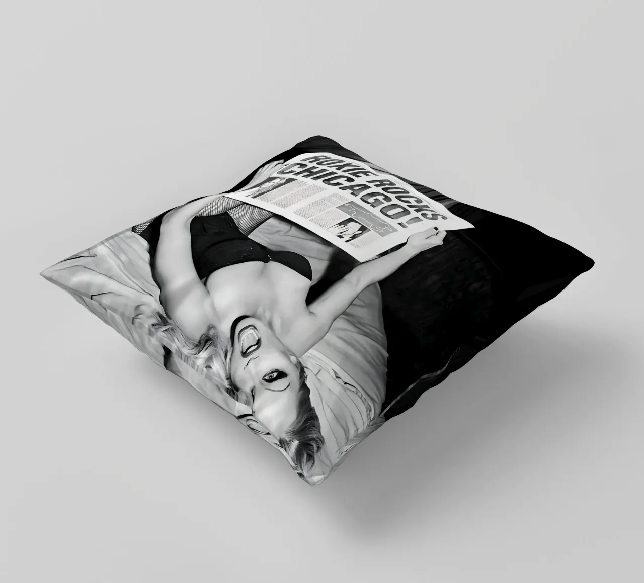Screams decorative cushion by Takeme