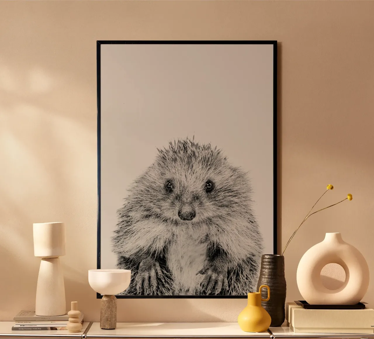 Hedgehog Classic poster con telaio in plastica da Paws & Claws