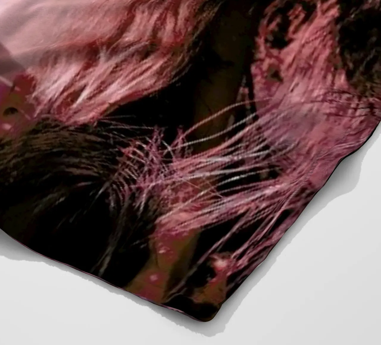 HARDEST SOFT 2 coperta in pile da Ana Topoleanu
