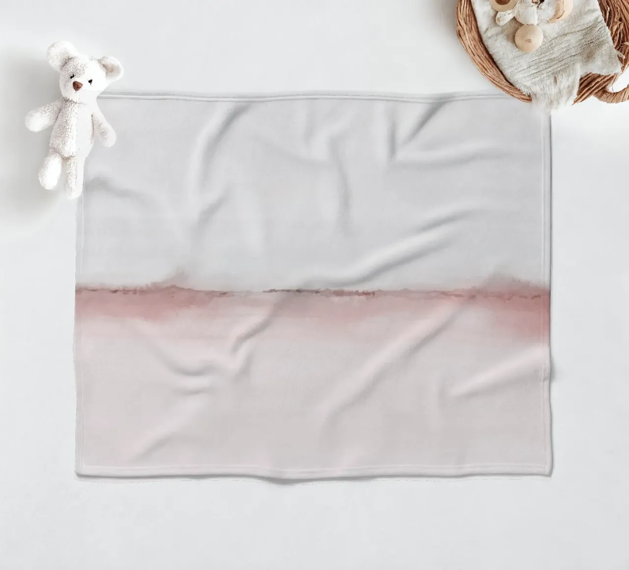 Paesaggio minimalista rosa e grigio coperta in pile da NouveauPrints
