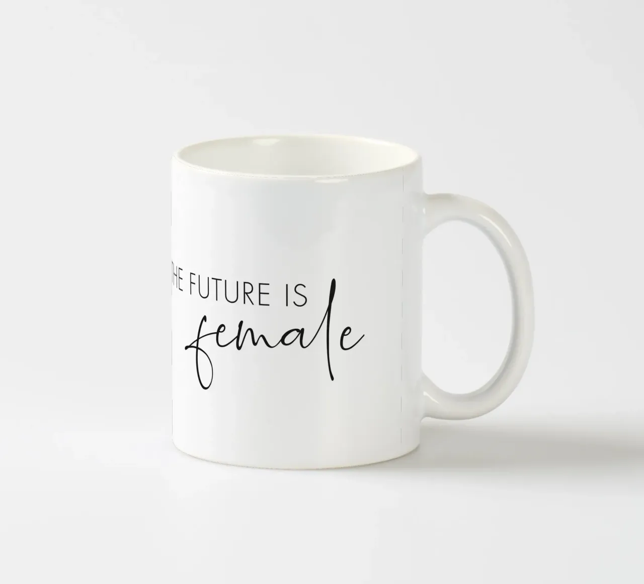 Il futuro è femminile tazza in ceramica da NouveauPrints