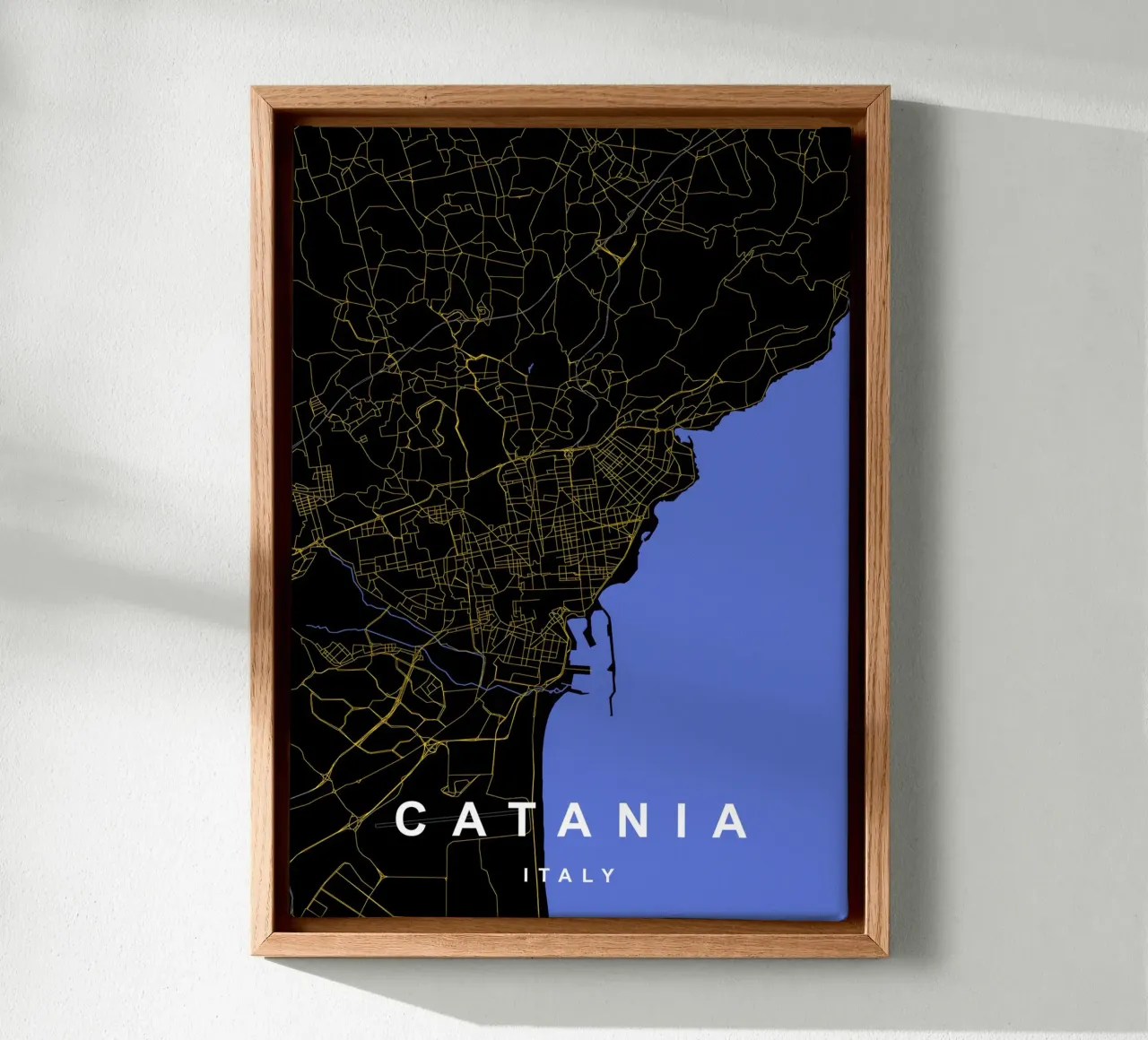 Catania - Mappa della città in nero e oro tela con Cornice a cassetta da Cartographers Library