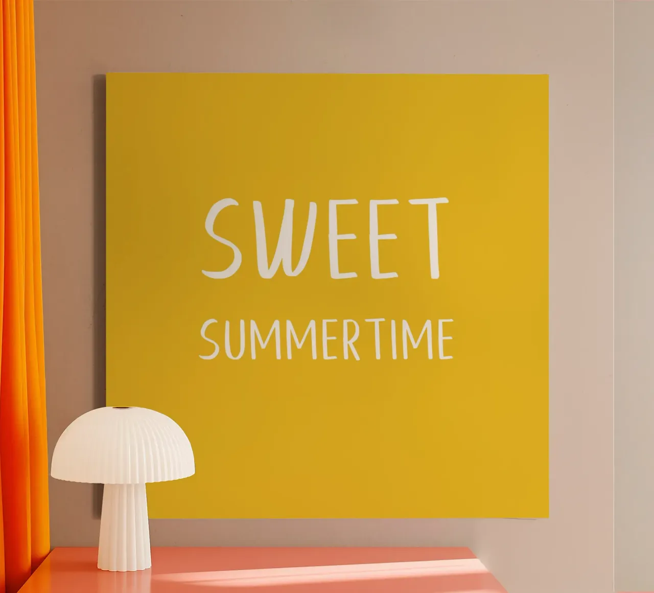 Sweet Summertime - Fetter weißer Blockschriftzug Leinwand mit Schattenfugenrahmen von Stilrausch