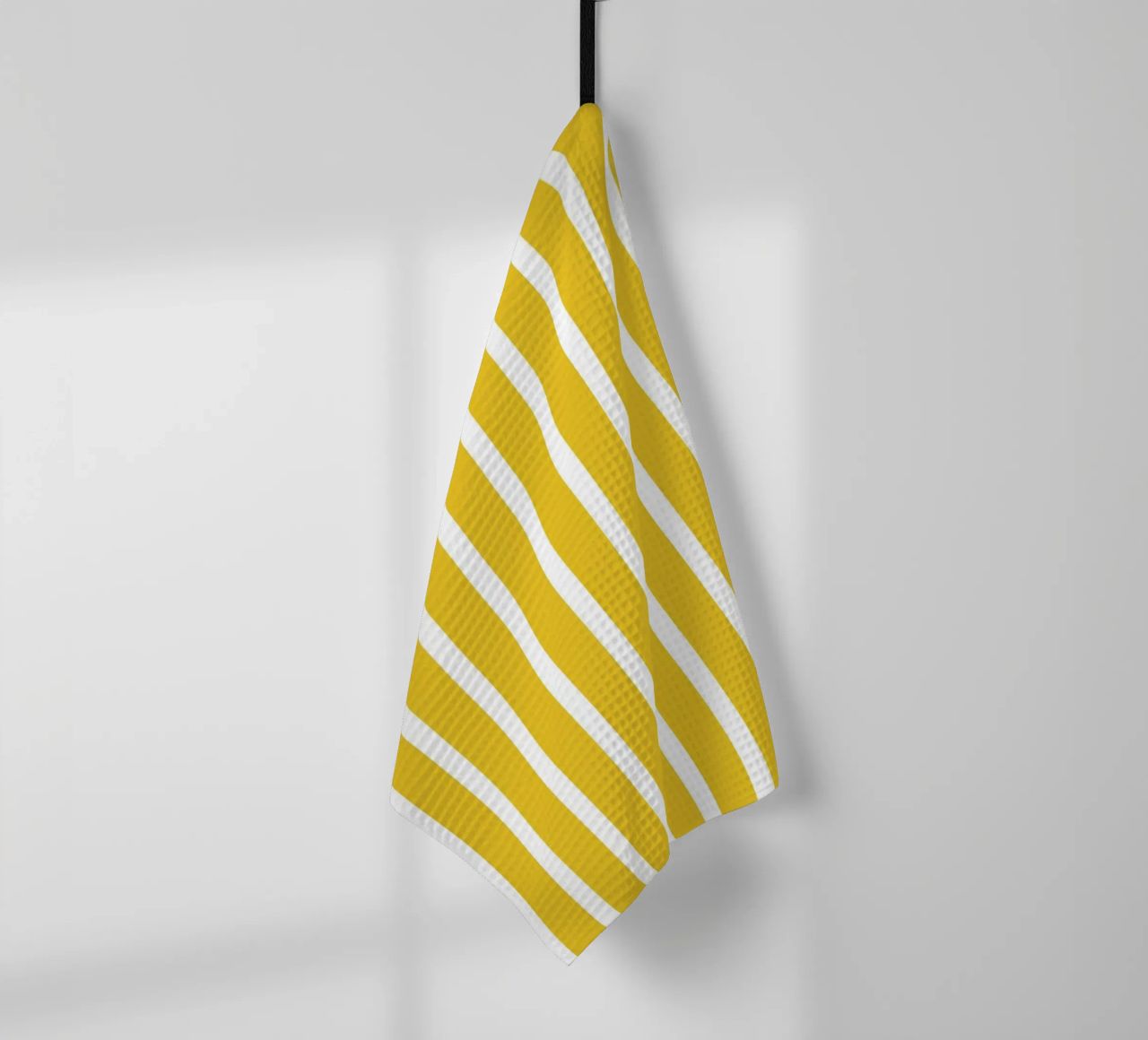 Rayures verticales jaunes et blanches - Motif audacieux et lumineux torchon de Stilrausch