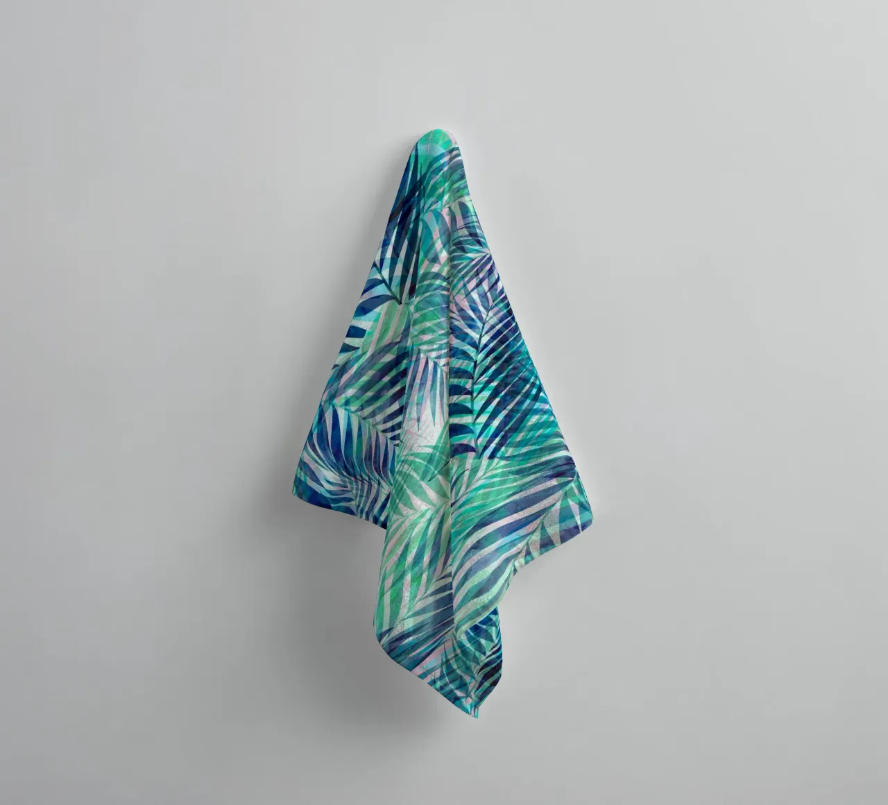 Feuilles de palmier vert indigo serviette de bain de SilverPegasus