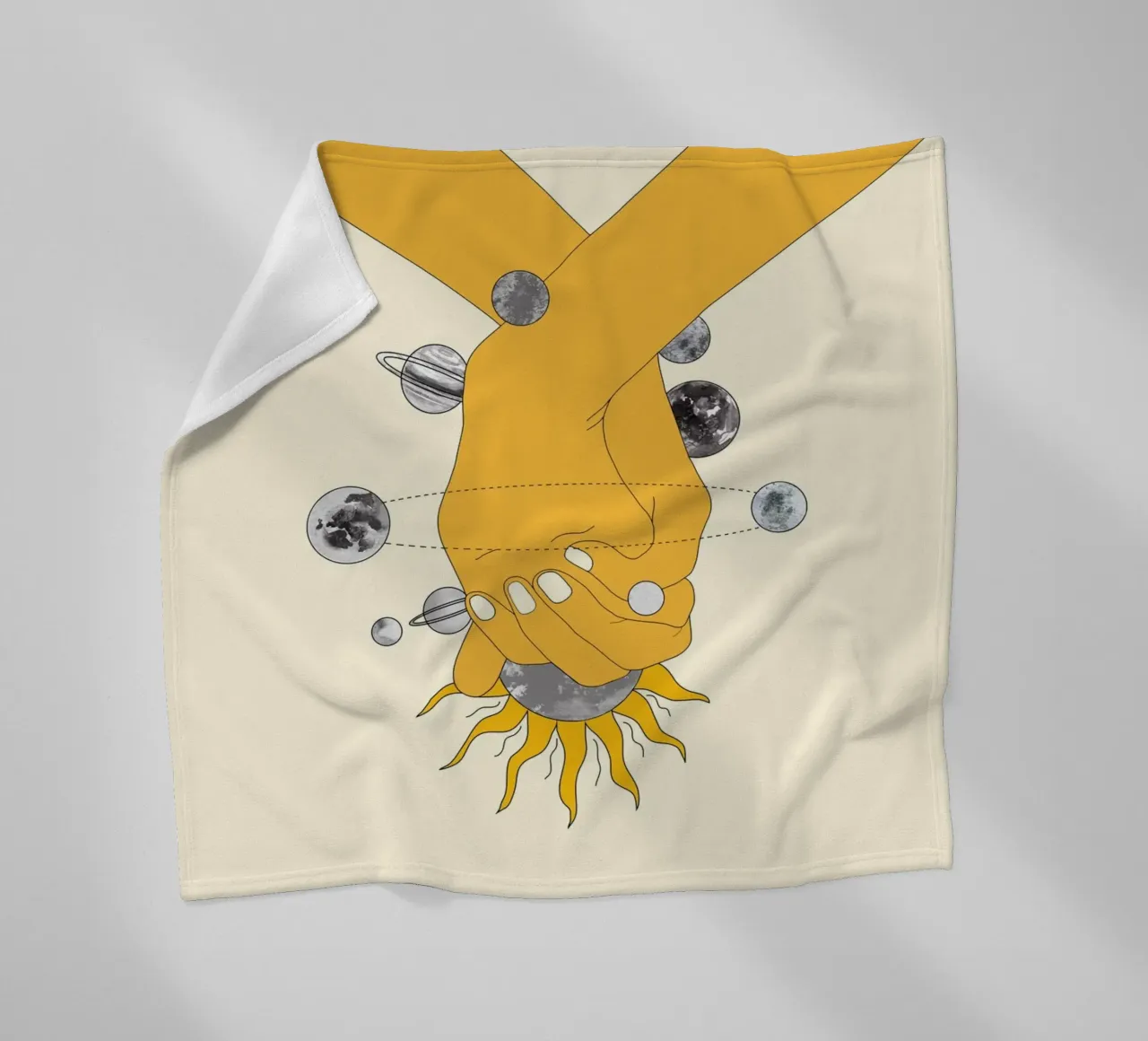 Everything Revolves Around Us coperta in pile da Nadjaa