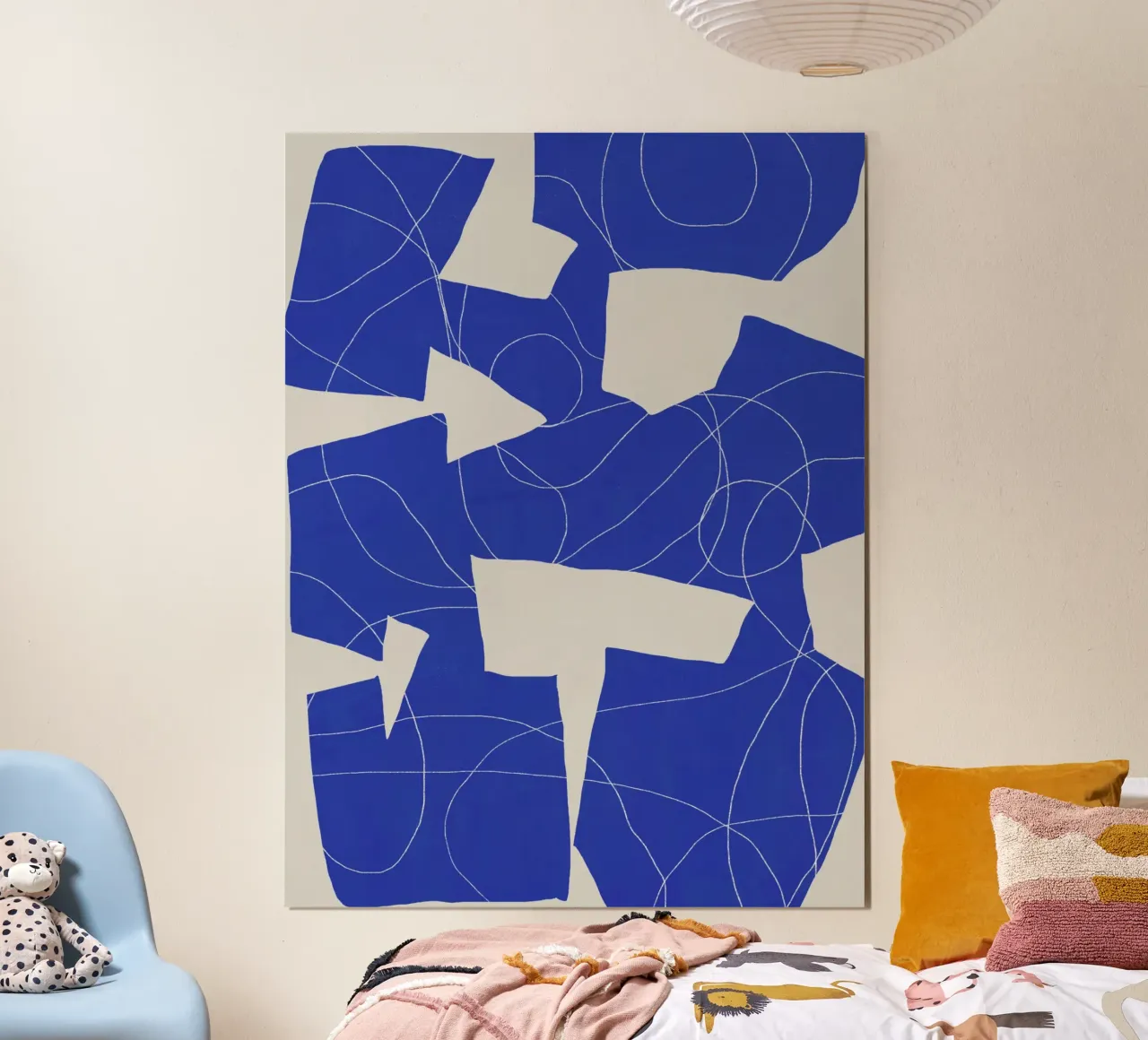 Taglio di carta blu poster con telaio in plastica da Little Dean