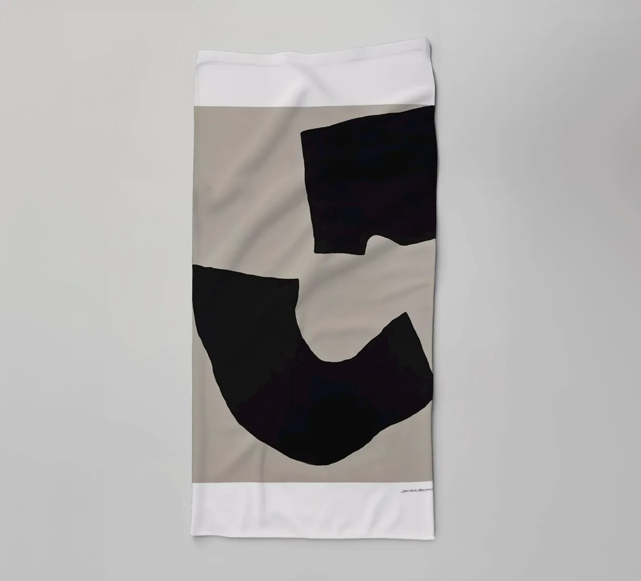 Mock Up Nr. 1 badhanddoek van Birgitpopshop
