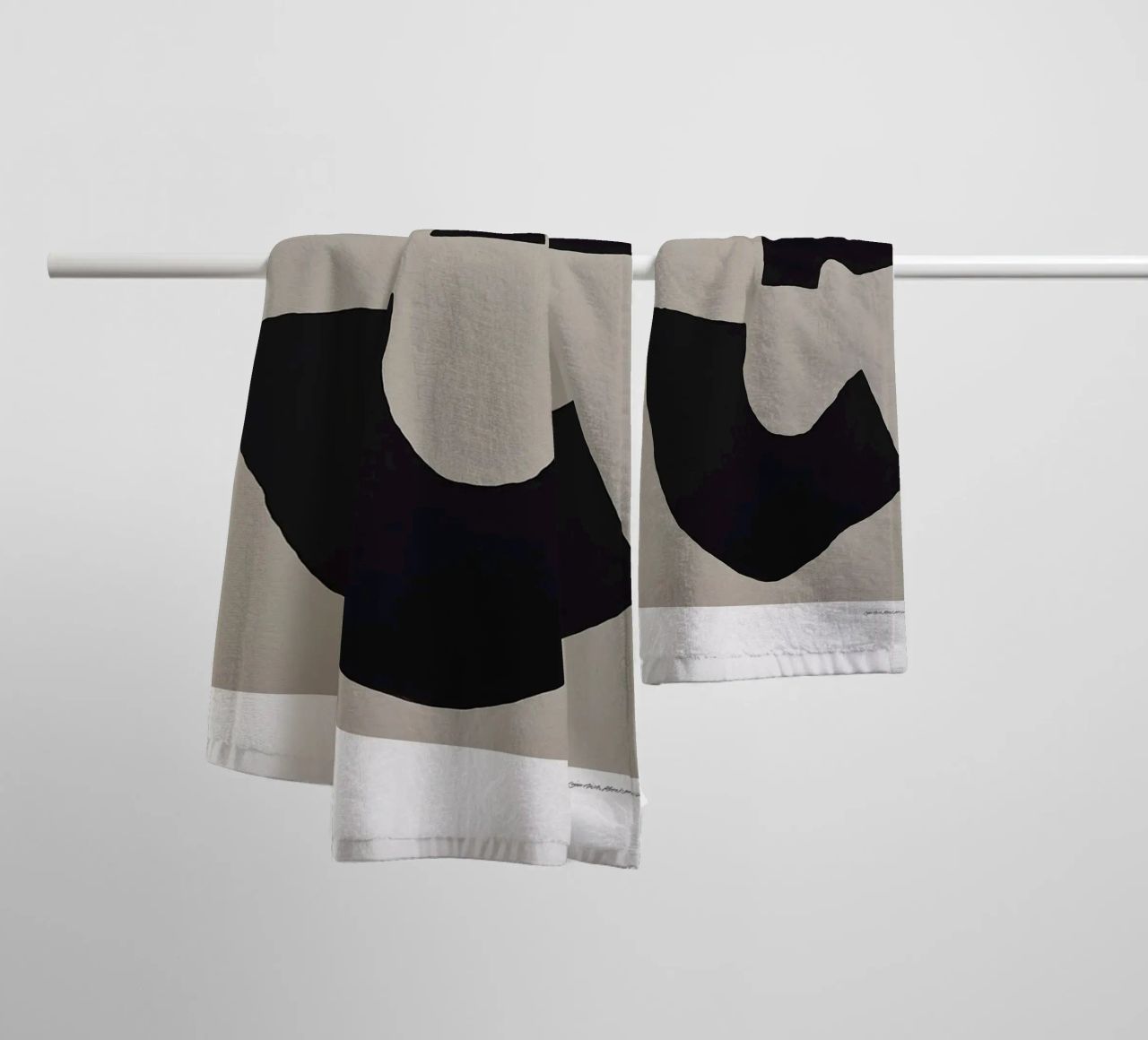 Mock Up n. 1 asciugamano da bagno da Birgitpopshop