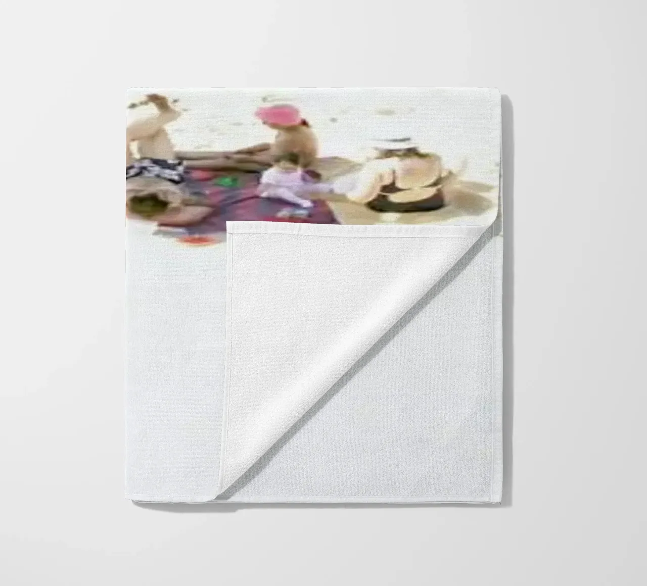 happy days beach towel by Ingrid Beddoes