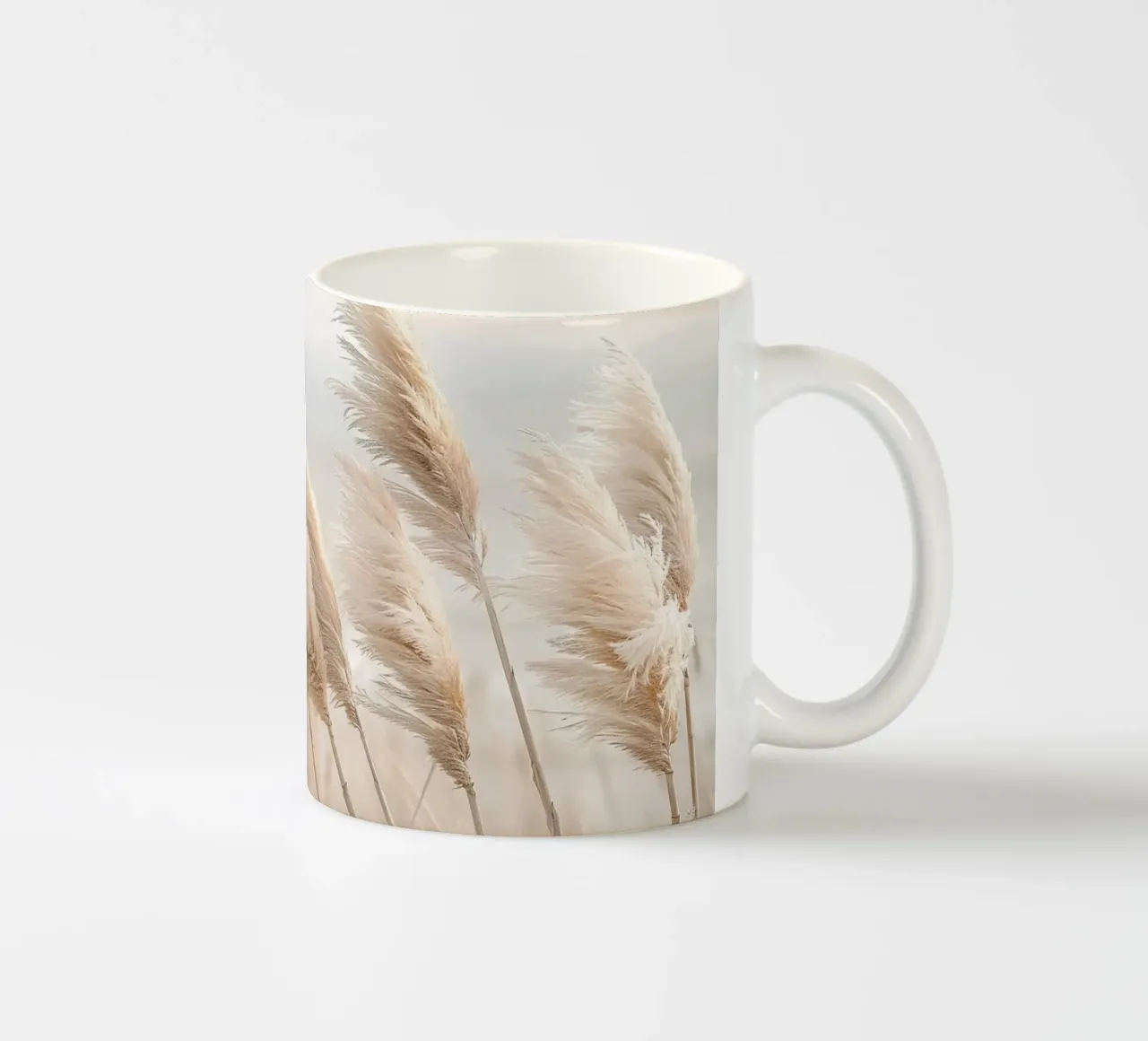 Poesia in riva al mare - l'erba della pampa in una leggera brezza tazza in ceramica da Melanie Viola