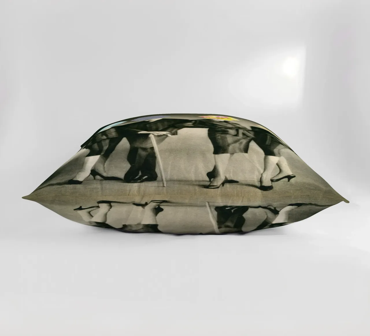 Moda moderna cuscino da Cassia Beck Collage