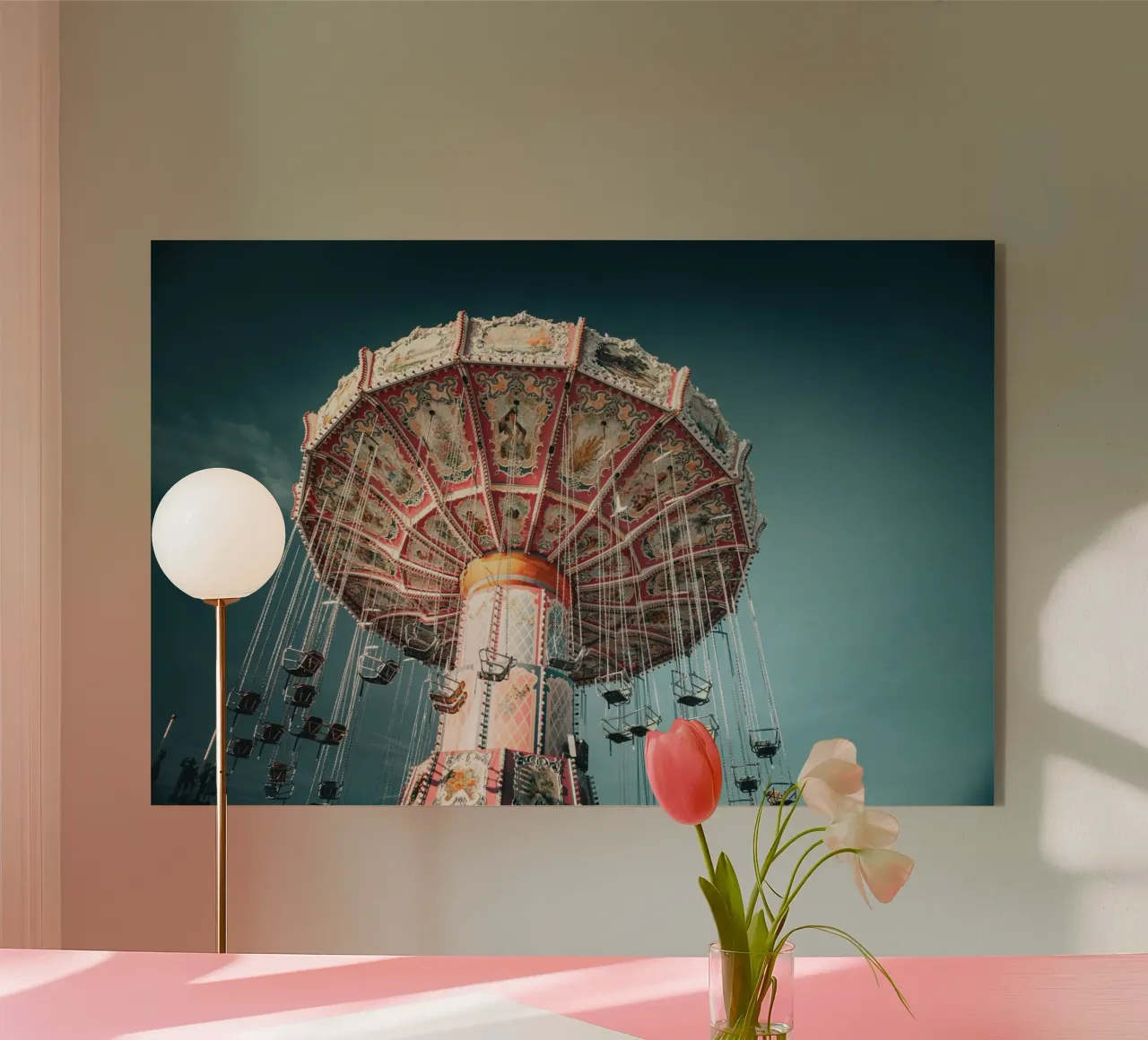 Kettenkarusell plexiglass da Jonas Klein