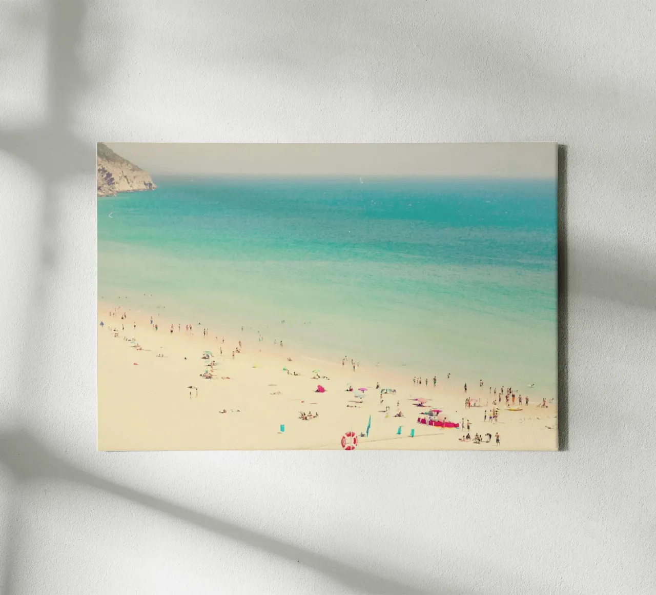 Spiaggia - Oceano Pastello Mare Viaggio tela con Cornice a cassetta da Ingrid Beddoes
