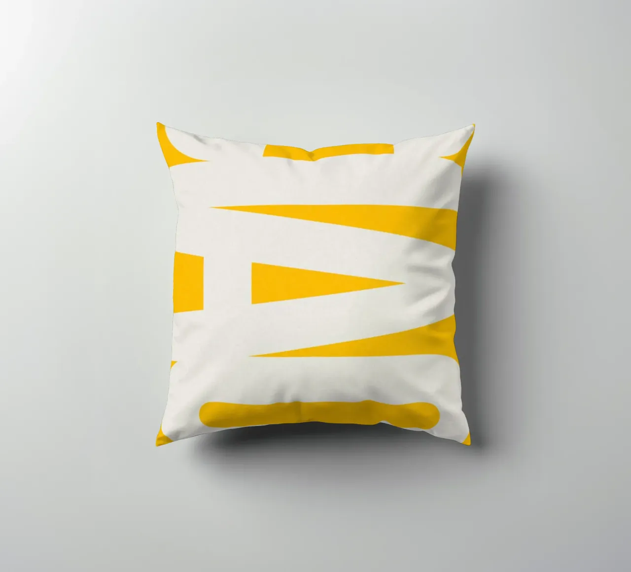 CIAO – Bold Greeting - Italian Hello cuscino da QuooodZ by MooodzArt