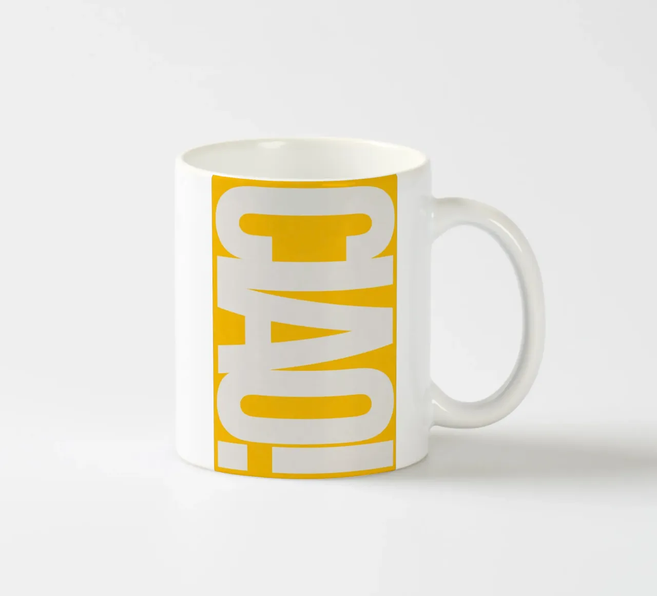 CIAO – Bold Greeting - Italian Hello Keramik Tasse von QuooodZ by MooodzArt