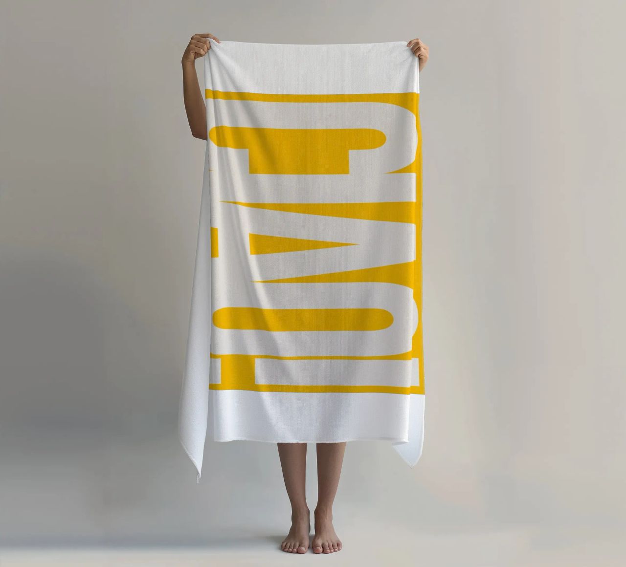 CIAO – Bold Greeting - Italian Hello telo mare da QuooodZ by MooodzArt