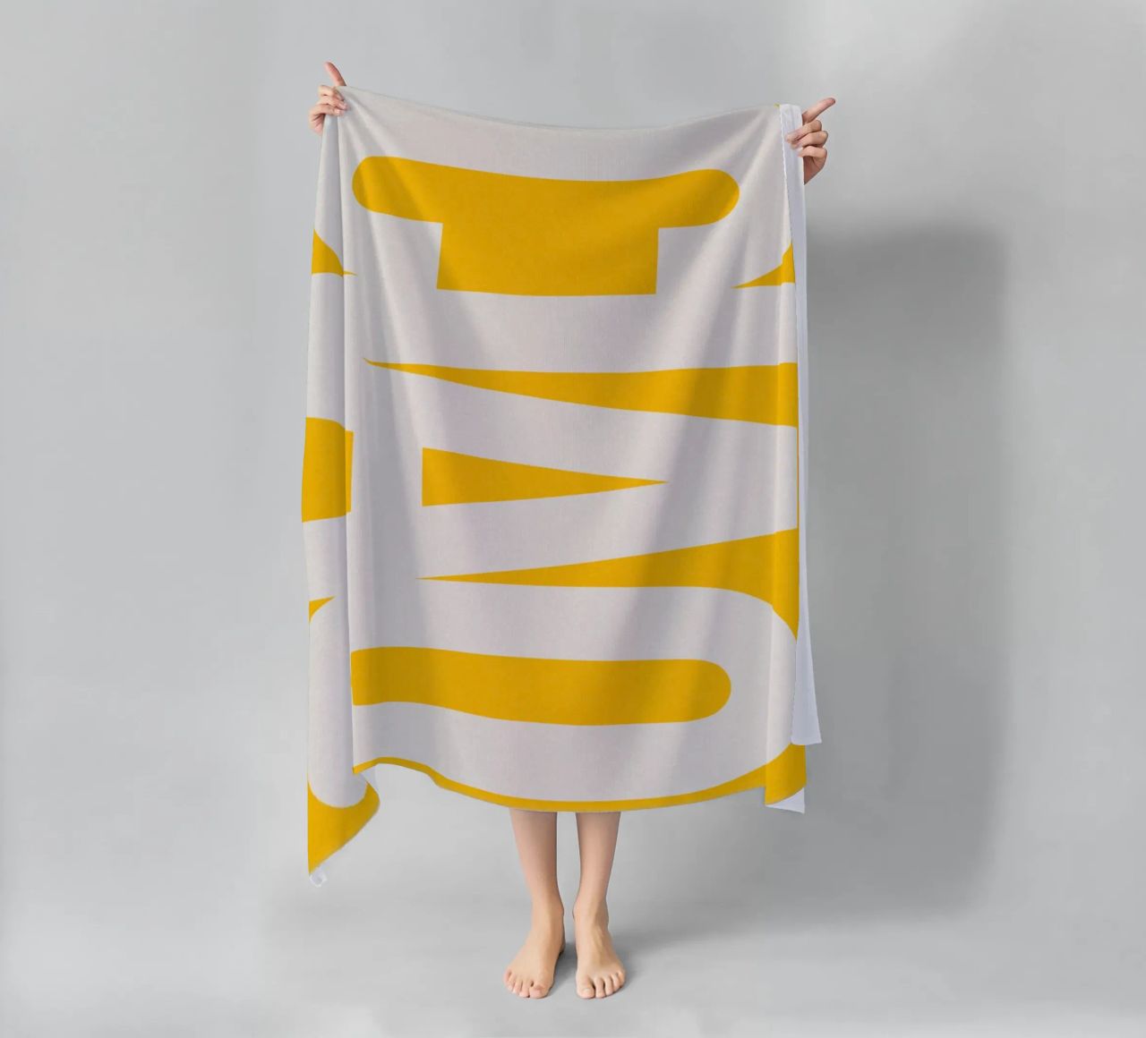 CIAO – Bold Greeting - Italian Hello telo mare da QuooodZ by MooodzArt