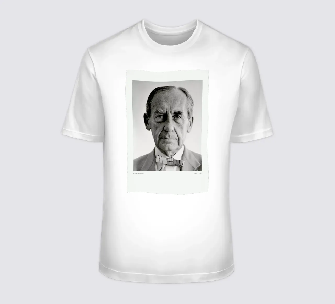Franz Hubmann - Portrait of Walter Gropius t-shirt da ARTOTHEK