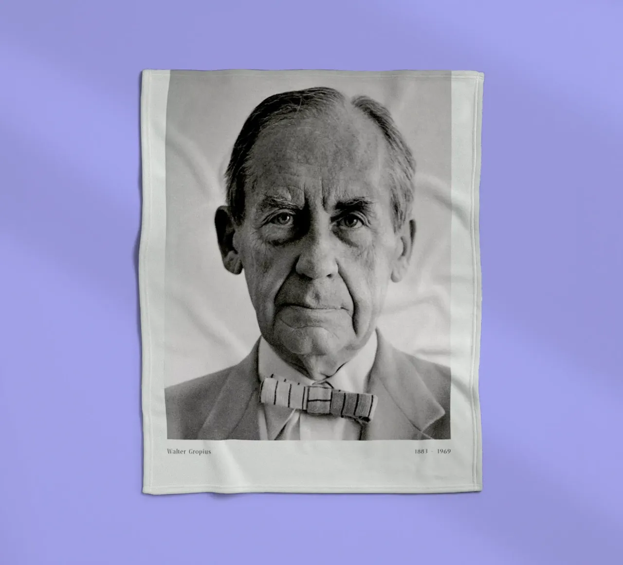 Franz Hubmann - Portrait of Walter Gropius coperta in pile da ARTOTHEK