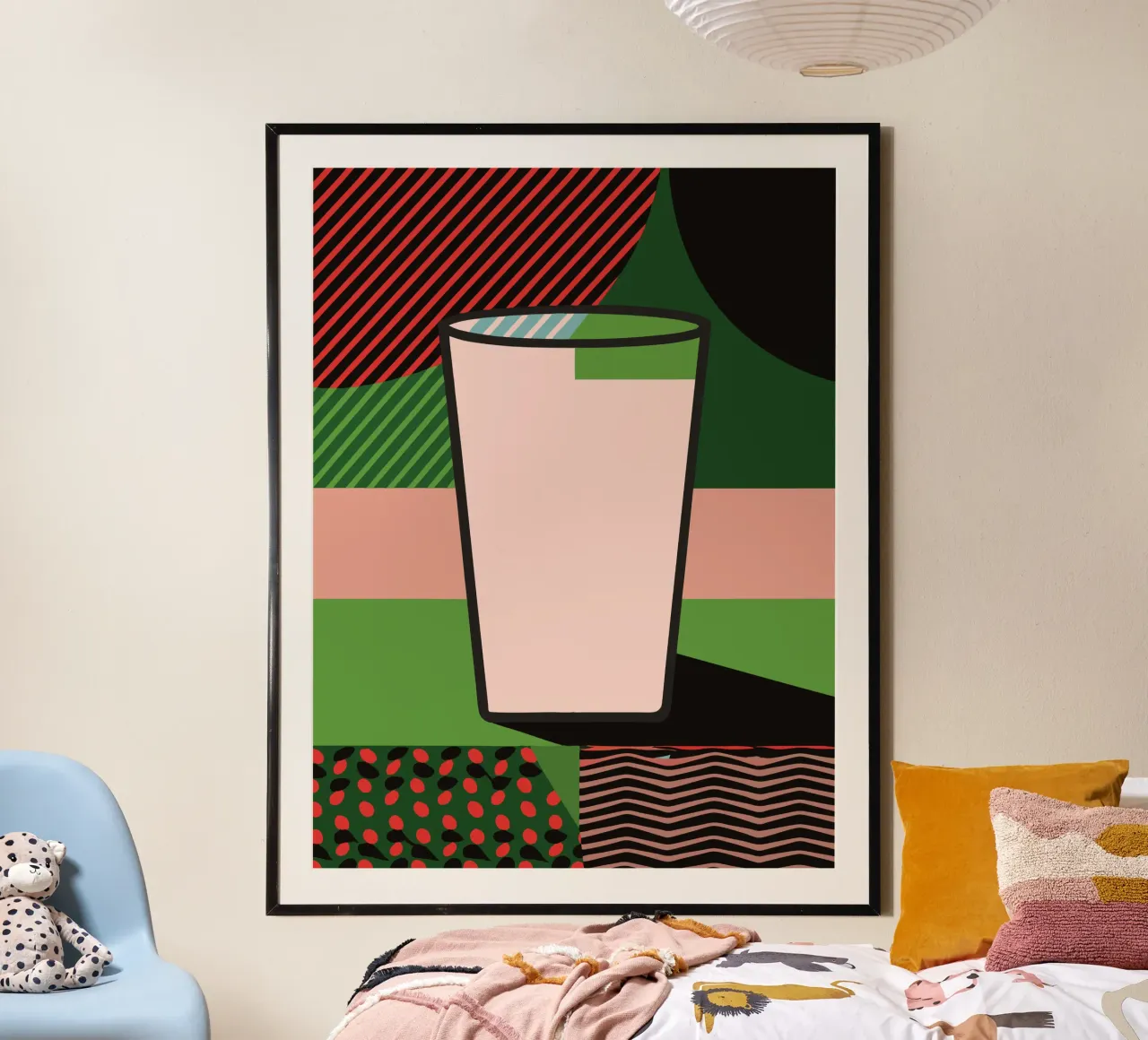Vetro di latte poster con telaio in legno da LOOK DIFFERENT