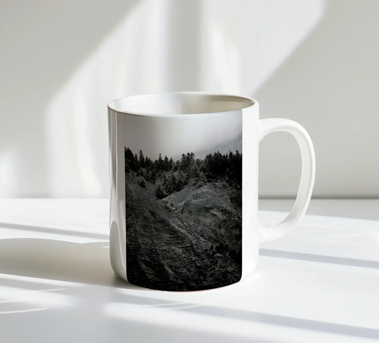 Mountain Dunes tazza in ceramica da Studio Nahili