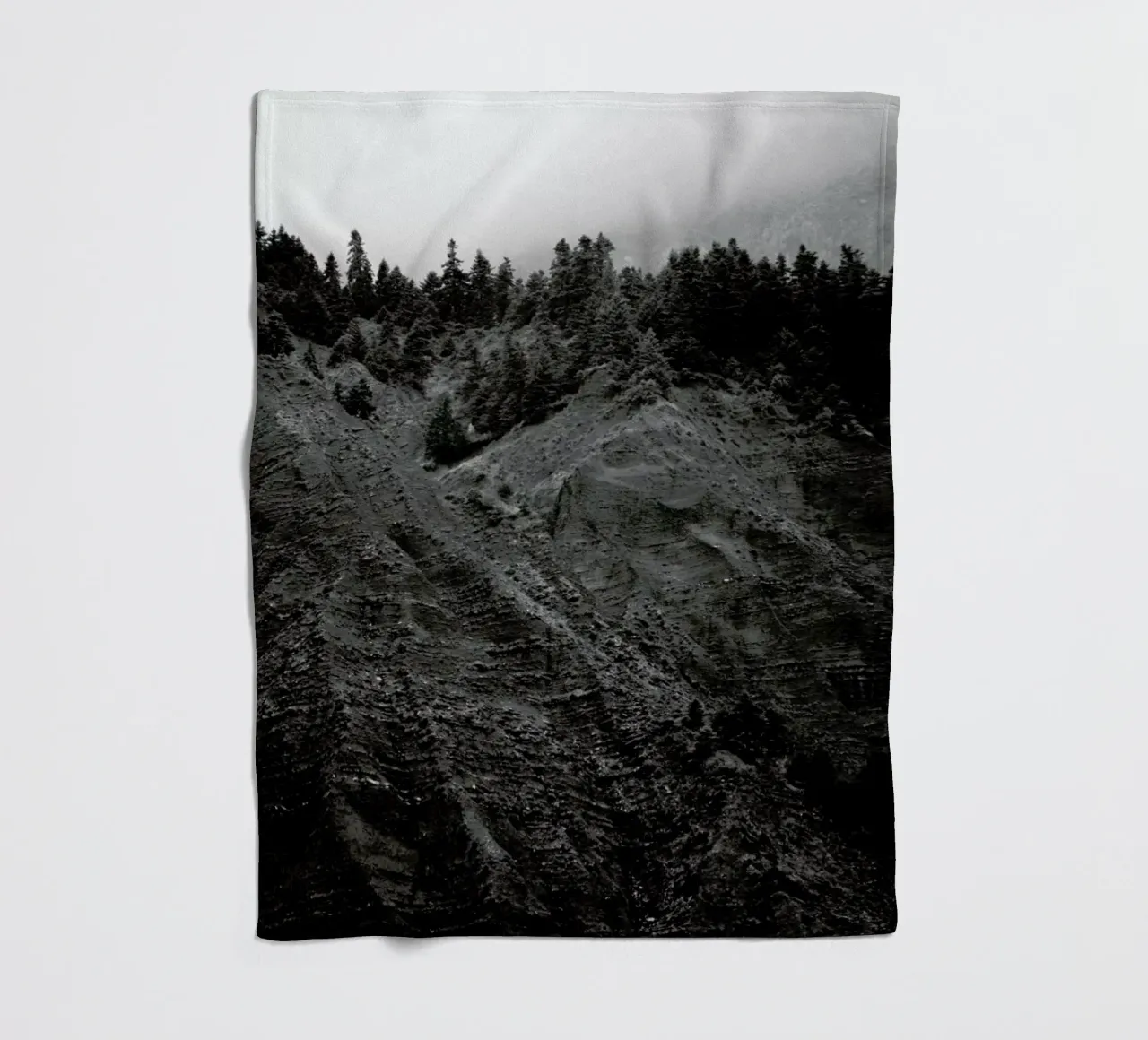 Mountain Dunes coperta in pile da Studio Nahili