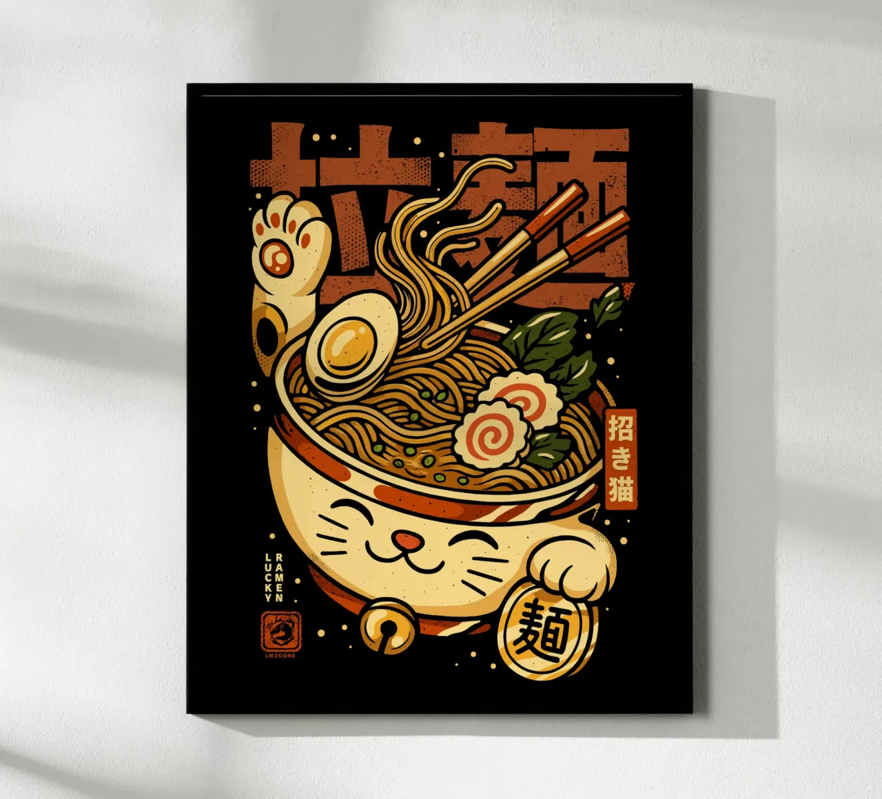 Ramen di tagliatelle Lucky Cat poster con telaio in legno da LM2KONE