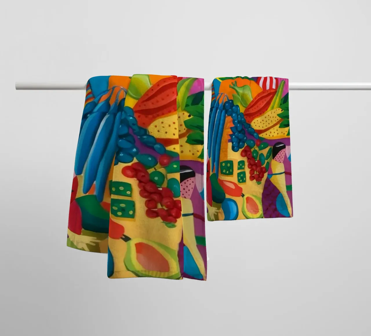 Lebendiges Chaos Karneval Handtuch von Monarco Virtuoso