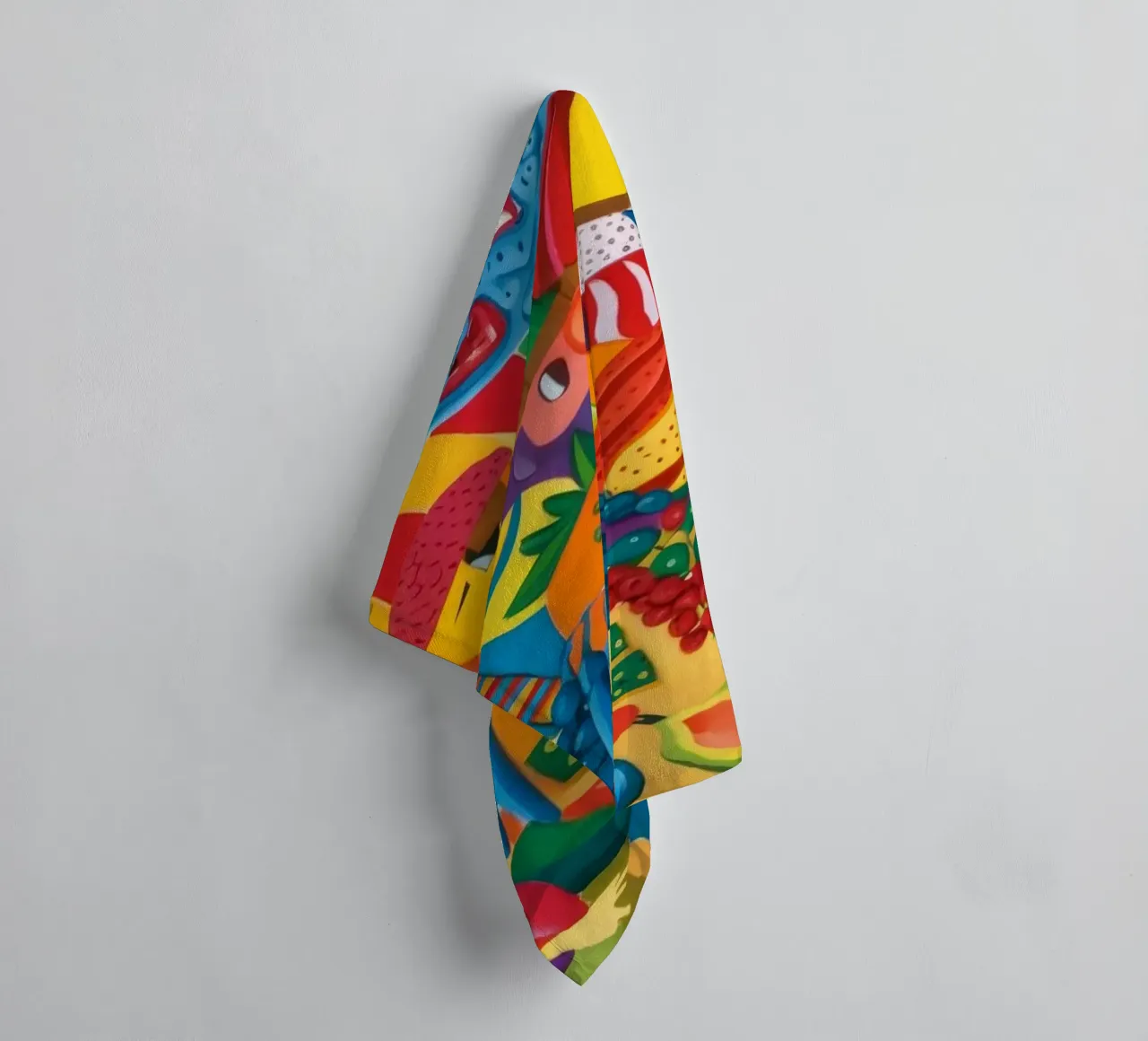 Lebendiges Chaos Karneval Handtuch von Monarco Virtuoso
