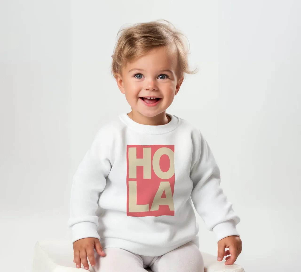 HOLA – Bold Greeting - Spanish Hello felpa neonato da QuooodZ by MooodzArt
