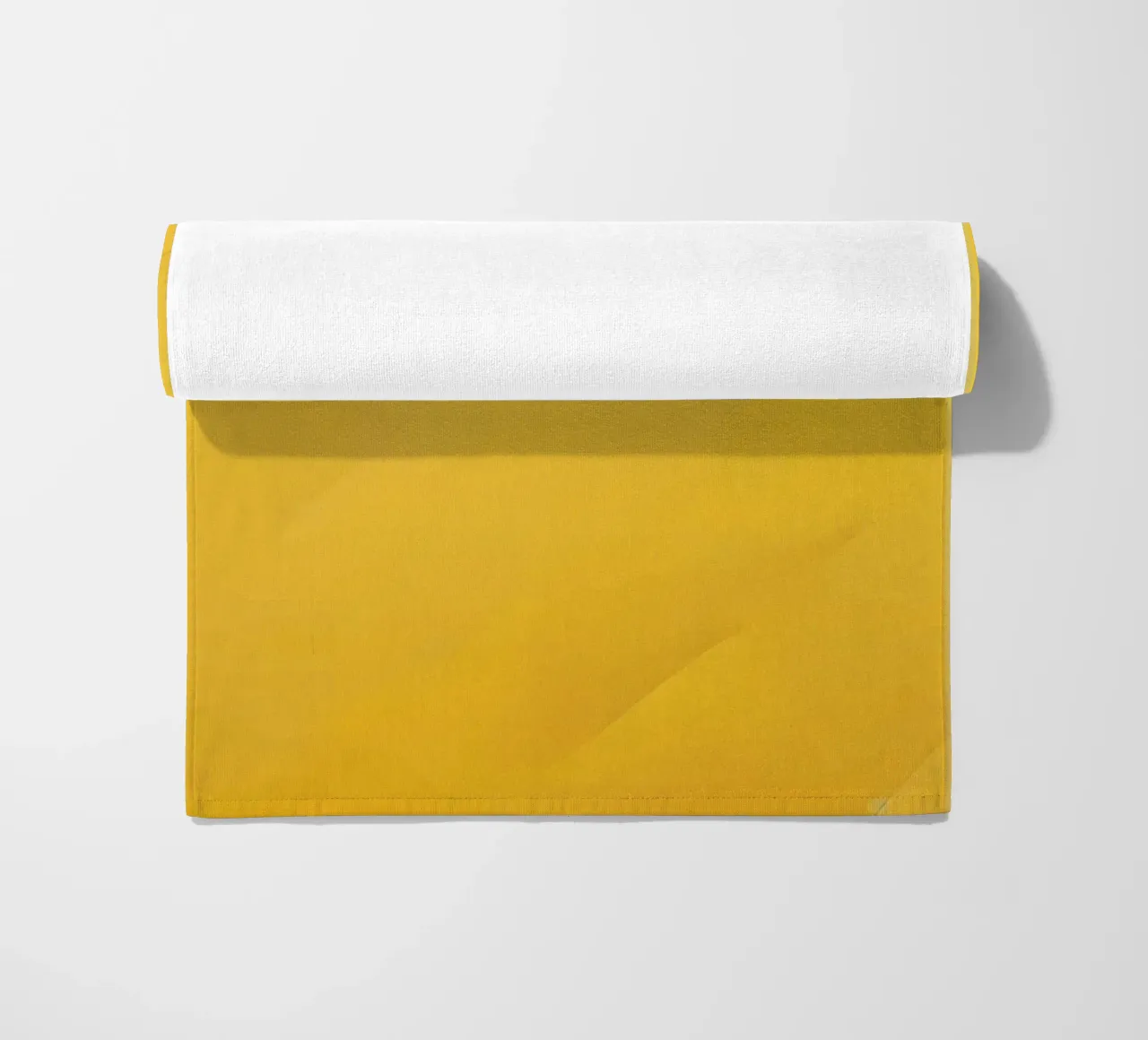 Fond abstrait jaune vif serviette de plage de DesignDoodle